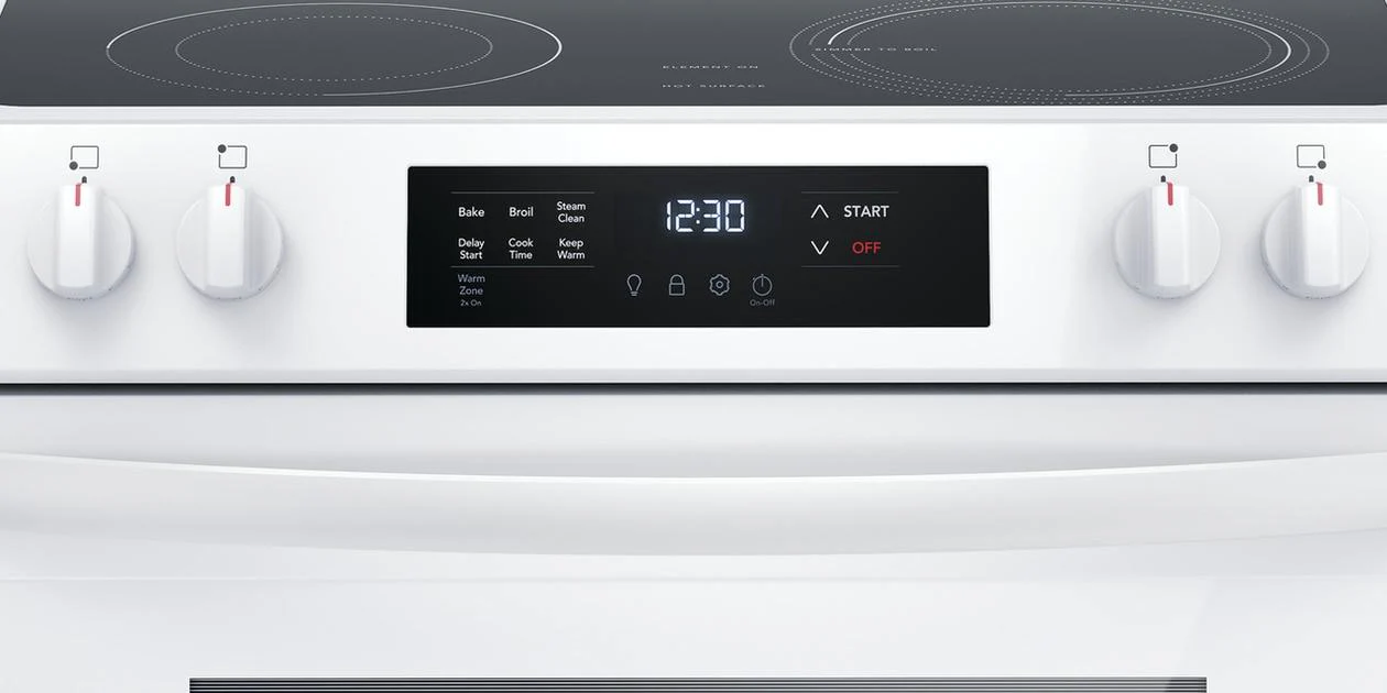 Frigidaire FCFE3062AW 30" Front Control Electric Range - Image 6