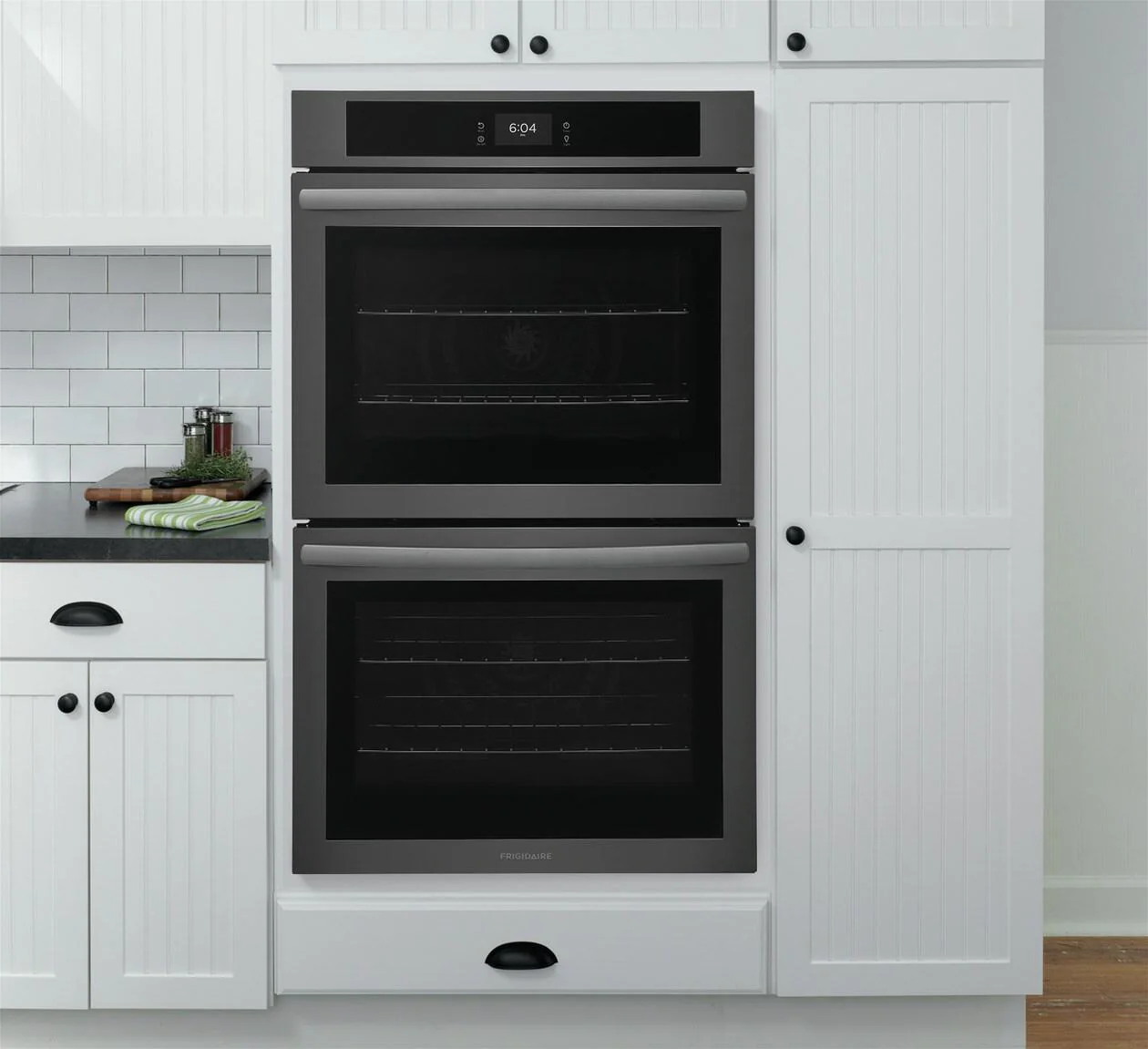 Frigidaire FCWD3027AD 30" Double Electric Wall Oven with Fan Convection - Image 3