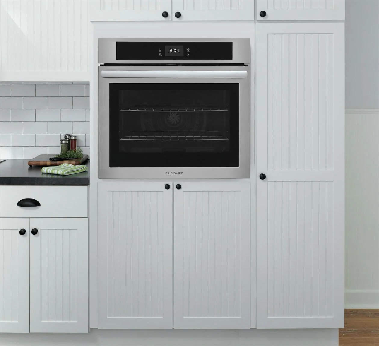Frigidaire FCWS3027AS 30" Single Electric Wall Oven with Fan Convection - Image 3
