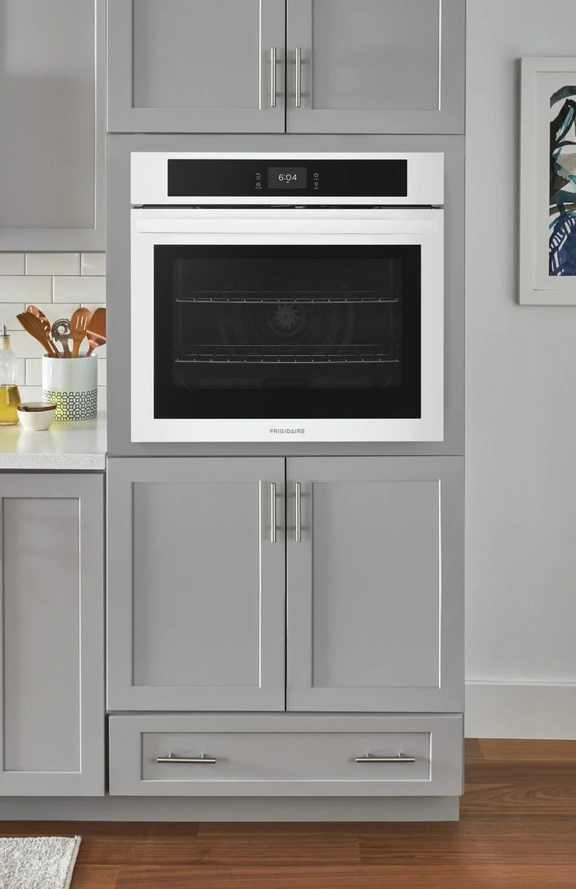 Frigidaire FCWS3027AW 30" Single Electric Wall Oven with Fan Convection - Image 3