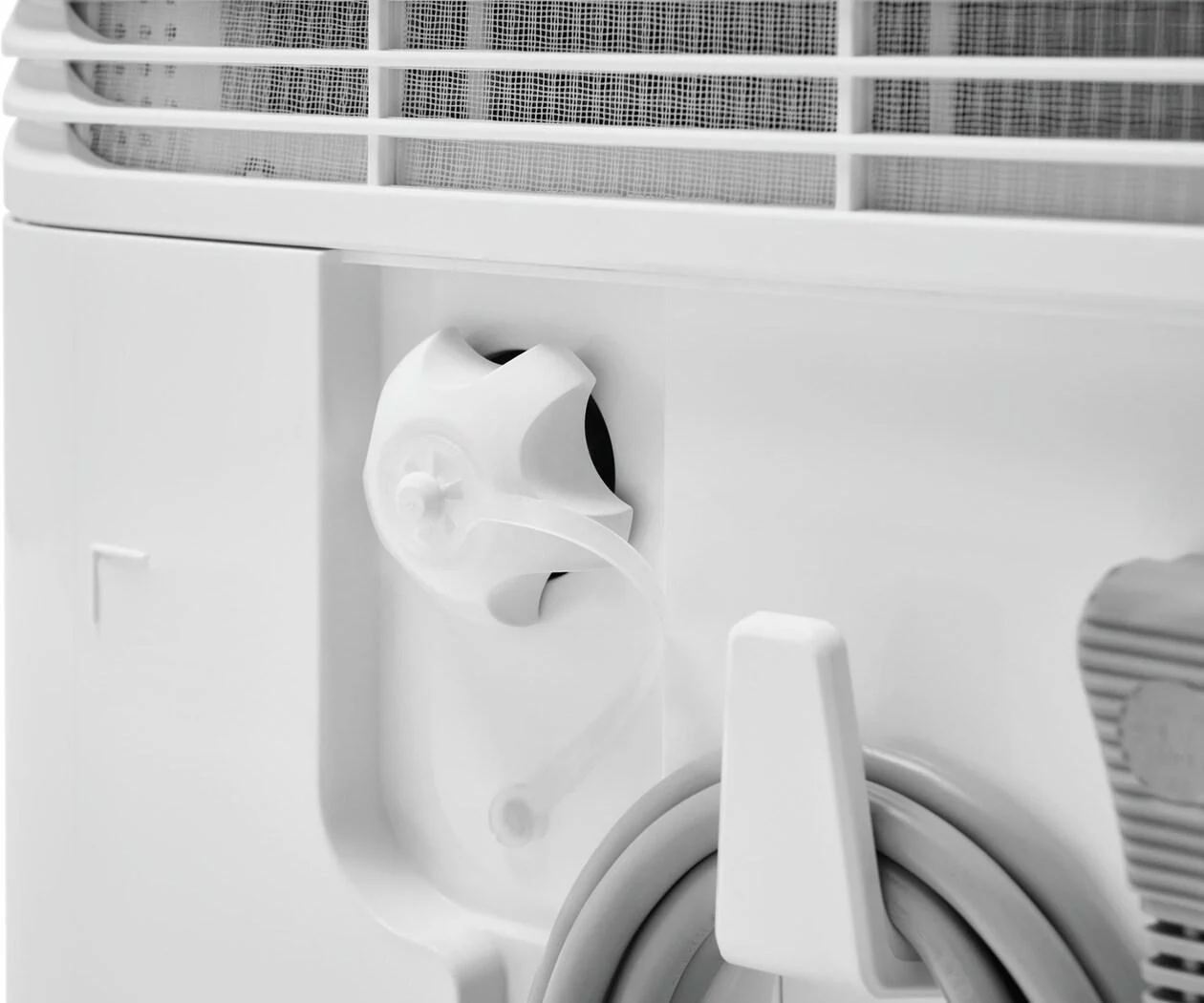Frigidaire FFAD2234W1 22 Pint Dehumidifier (Energy Star Certified) - Image 6