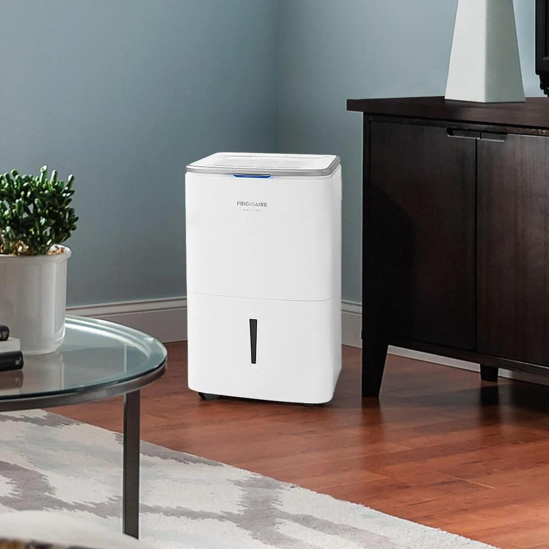 FGAC5044W1 Frigidaire Gallery High Humidity 50 Pint Capacity Dehumidifier with Wi-Fi - Image 3