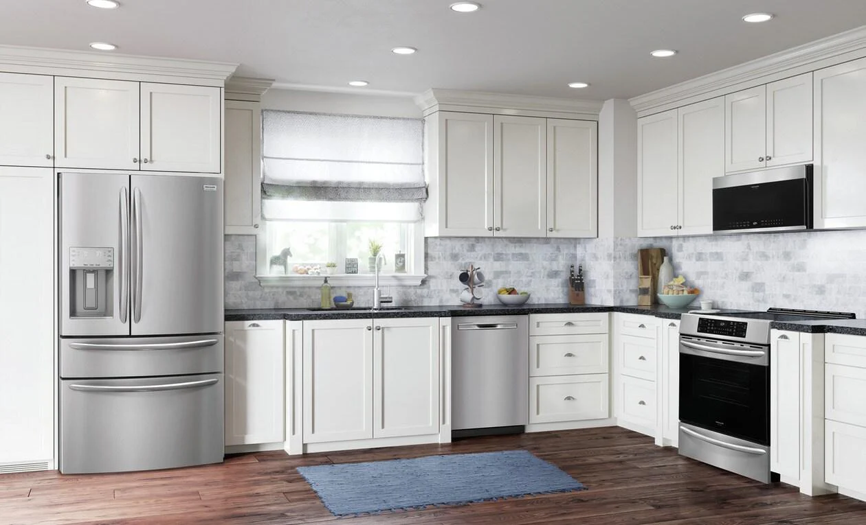 Frigidaire Gallery 30" Front Control Induction Range with Air Fry - Image 3