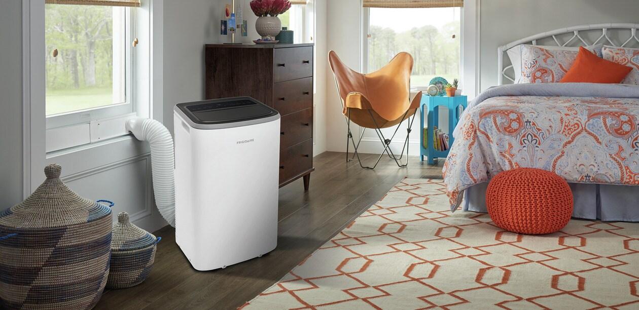 Frigidaire FHPH142AC1 3-in-1 Heat/Cool Portable Room Air Conditioner 14,000 BTU (ASHRAE) / 10,000 BTU (DOE) - Image 2