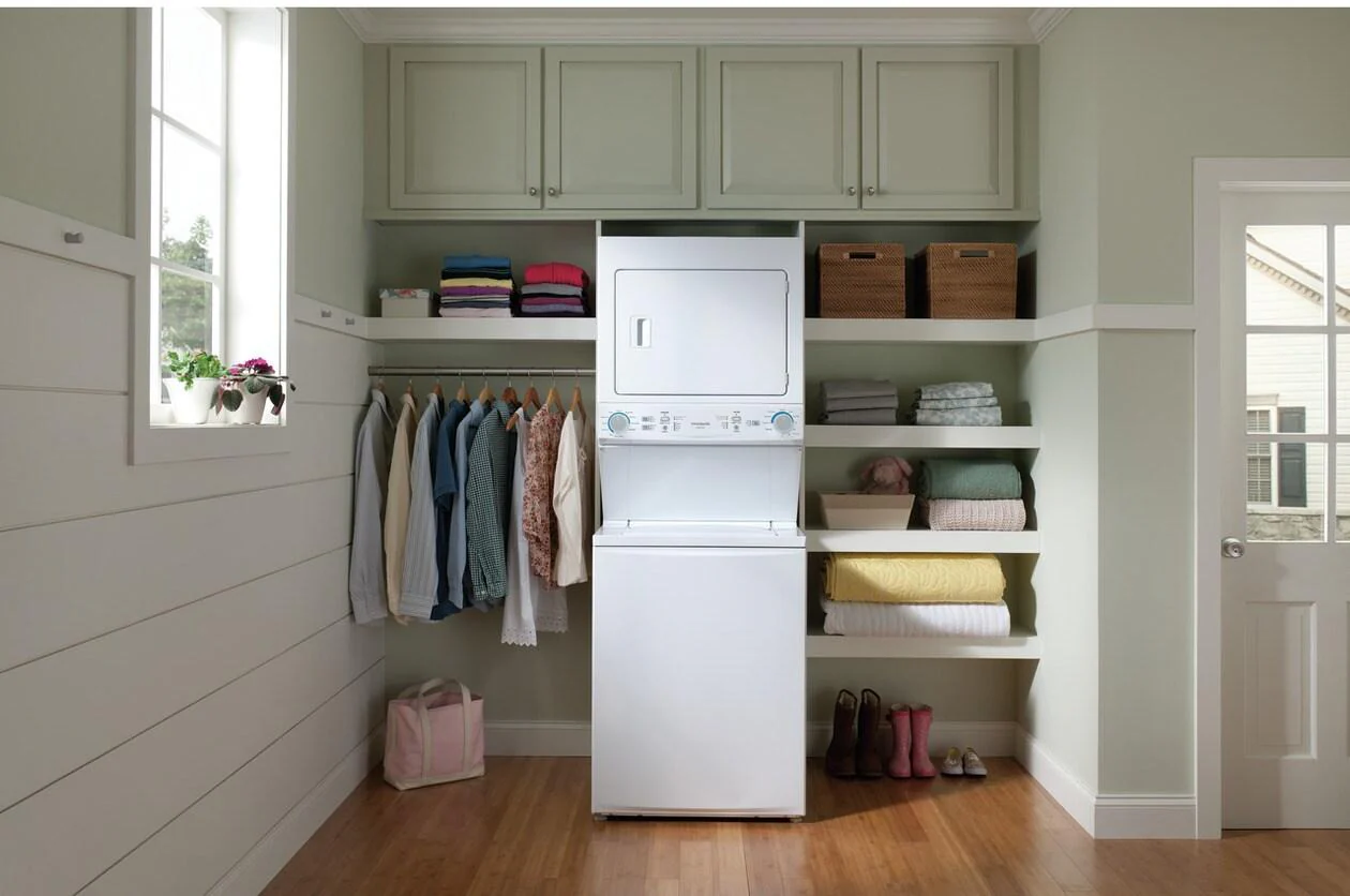 Frigidaire FLCE7522AW Electric Washer/Dryer Laundry Center - 3.9 Cu. Ft Washer and 5.5 Cu. Ft. Dryer - Image 2