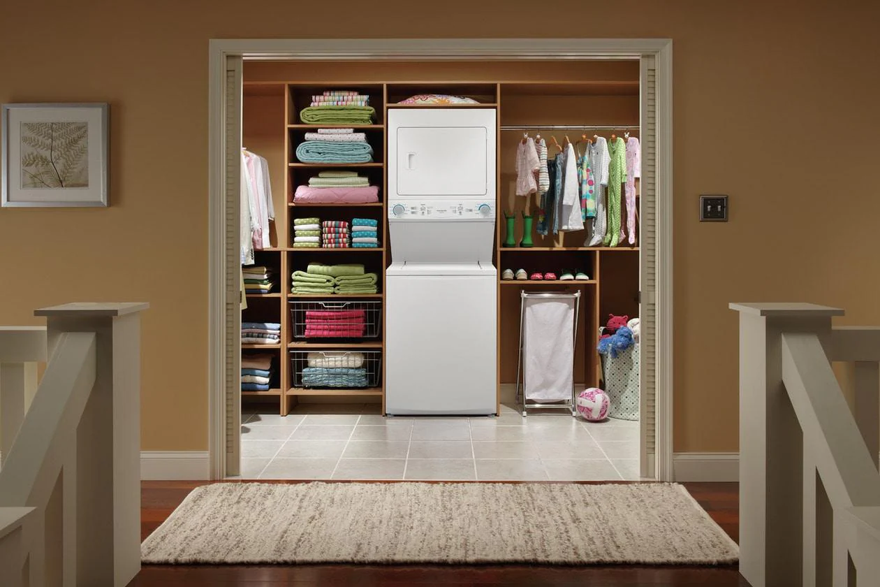Frigidaire FLCE7522AW Electric Washer/Dryer Laundry Center - 3.9 Cu. Ft Washer and 5.5 Cu. Ft. Dryer - Image 3