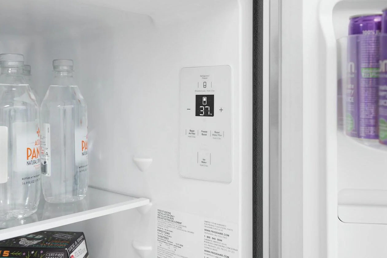 Frigidaire FRFG1723AV 17.6 Cu. Ft. Counter-Depth French Door Refrigerator - Image 6