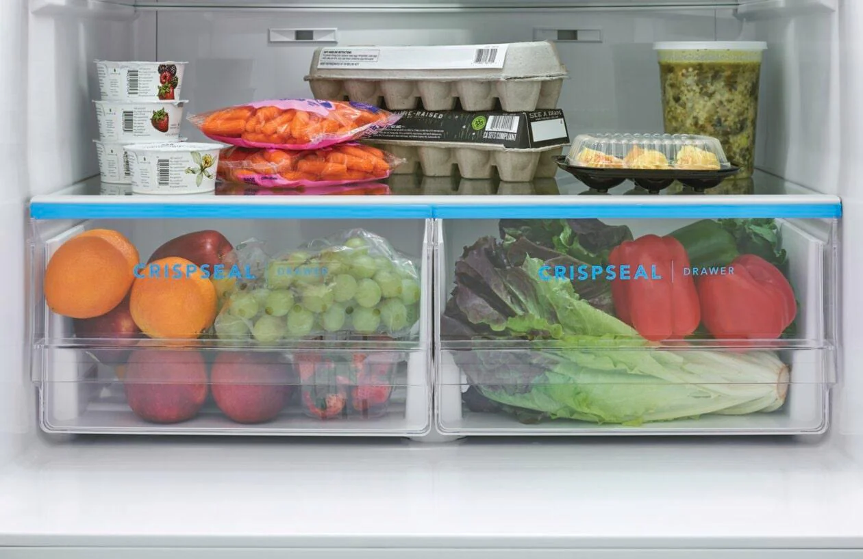 Frigidaire FRFG2033AV 20 Cu. Ft. Counter-Depth French Door Refrigerator - Image 8