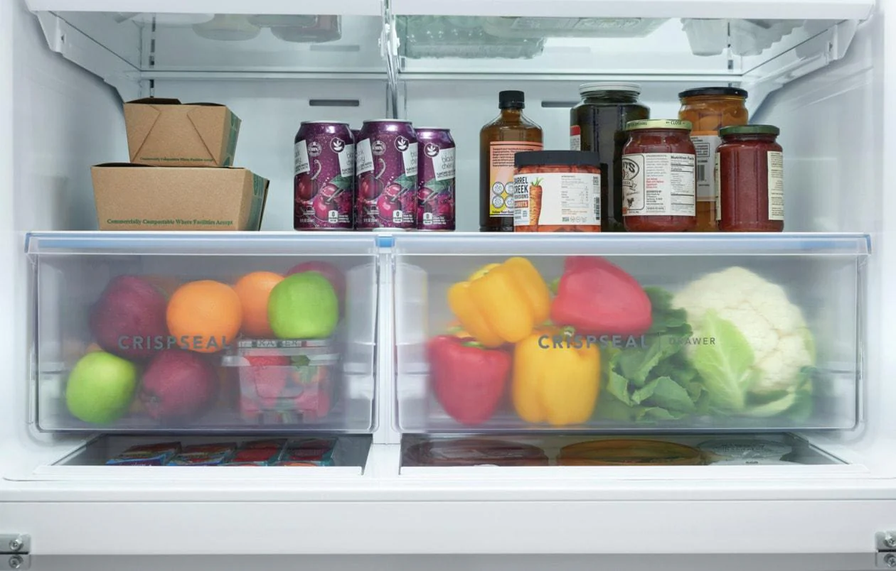 Frigidaire FRMS2733AV 26 Cu. Ft. Standard-Depth 4-Door French Door Refrigerator - Image 17