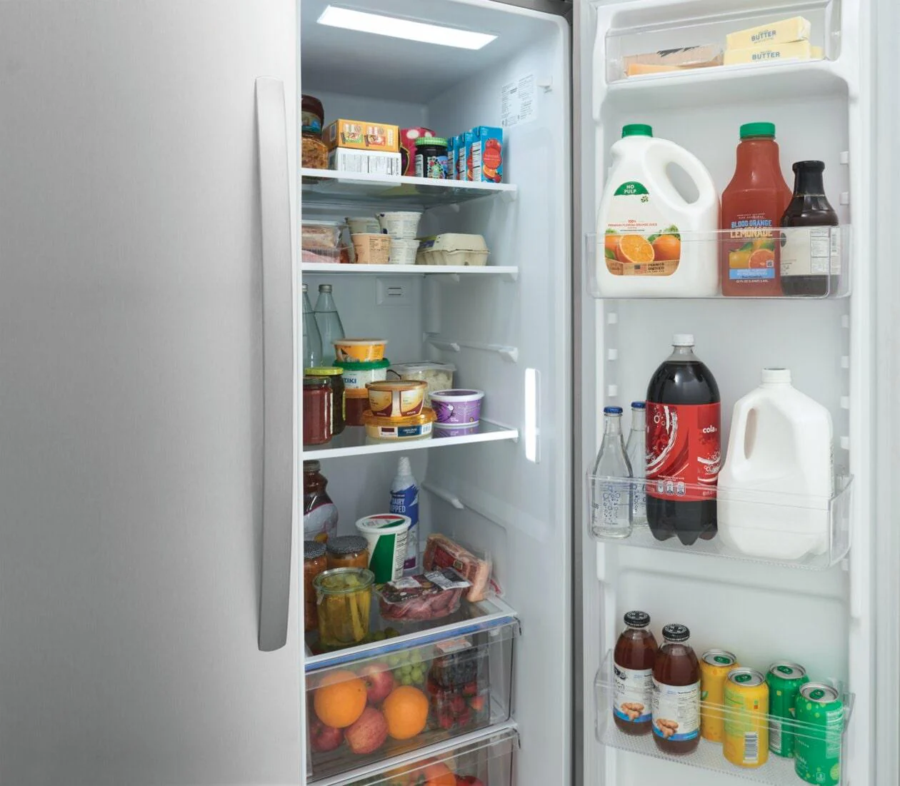 Frigidaire FRSN2610AF 26 Cu. Ft. 36" Standard-Depth Side-by-Side Refrigerator - Image 8