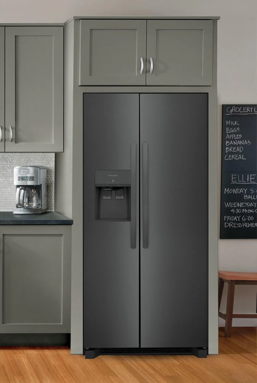 Frigidaire FRSS2323AD 22 Cu. Ft. 33" Standard Depth Side by Side Refrigerator - Image 2