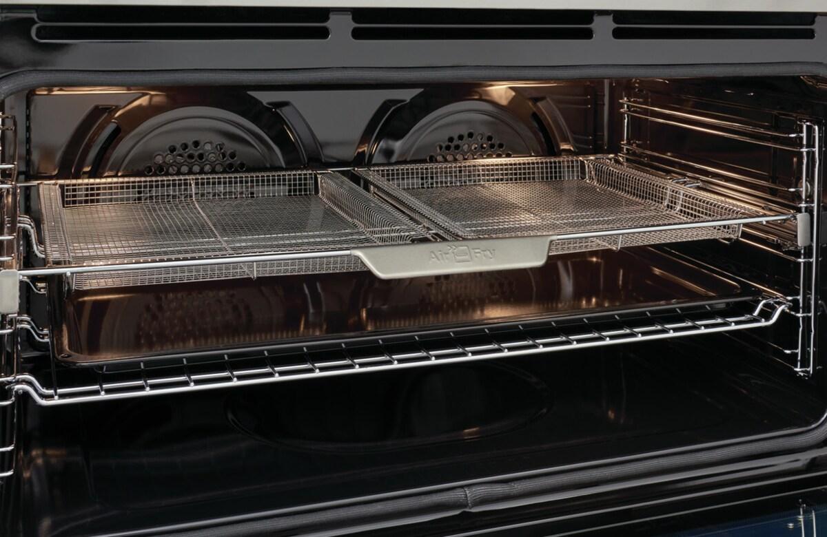 Frigidaire GCFD3661AF 36" Dual-Fuel Range with Air Fry - Image 14