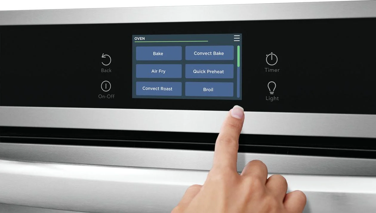 Frigidaire GCWS2438AF 24" Single Electric Wall Oven with Air Fry - Image 7