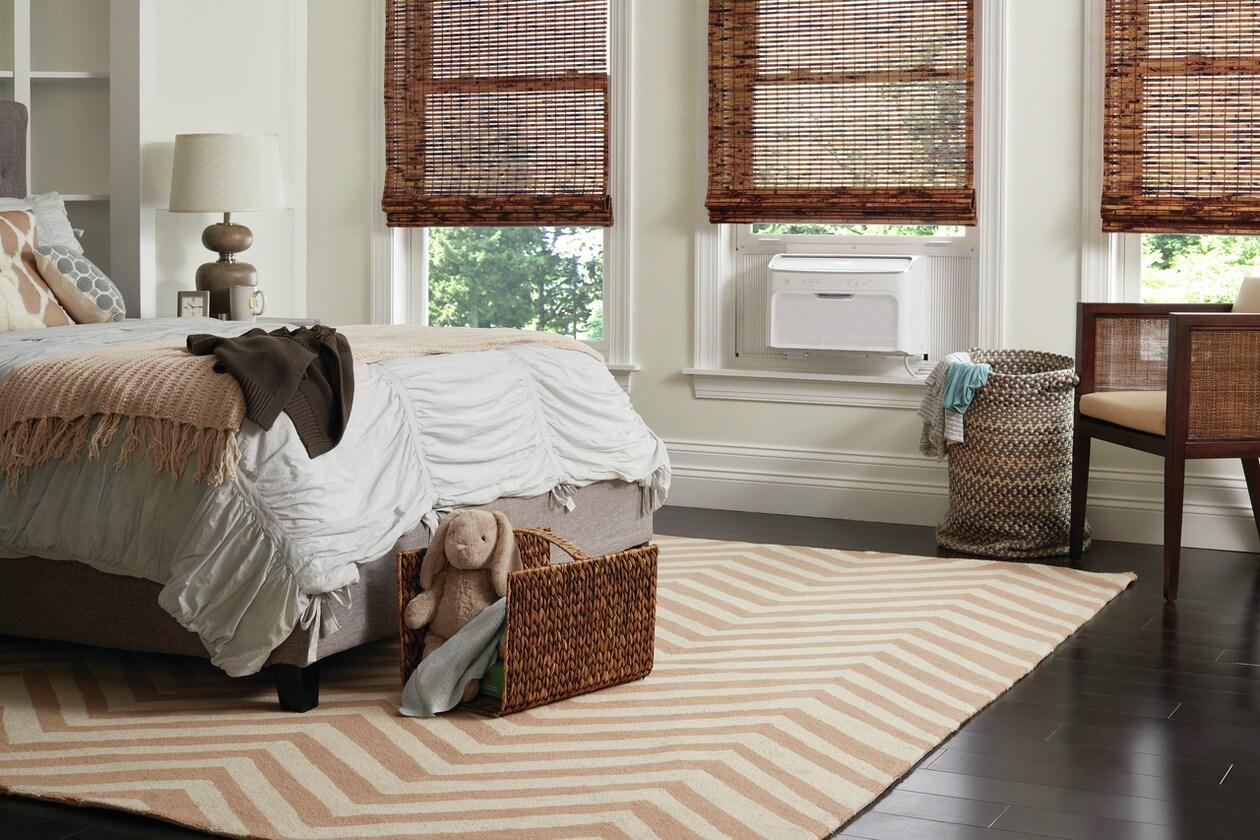 Frigidaire GHWQ103WC1 10,000 BTU Inverter Window Room Air Conditioner with Wi-Fi (Energy Star) - Image 9