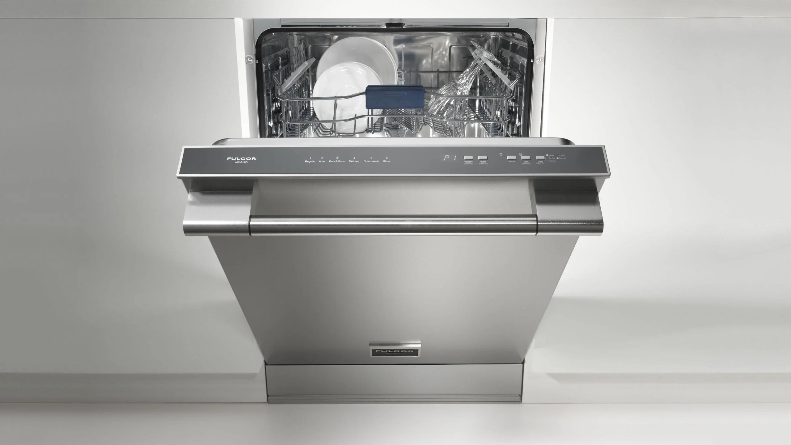 24 STAINLESS BUILT-IN DISHWASHER - Image 4