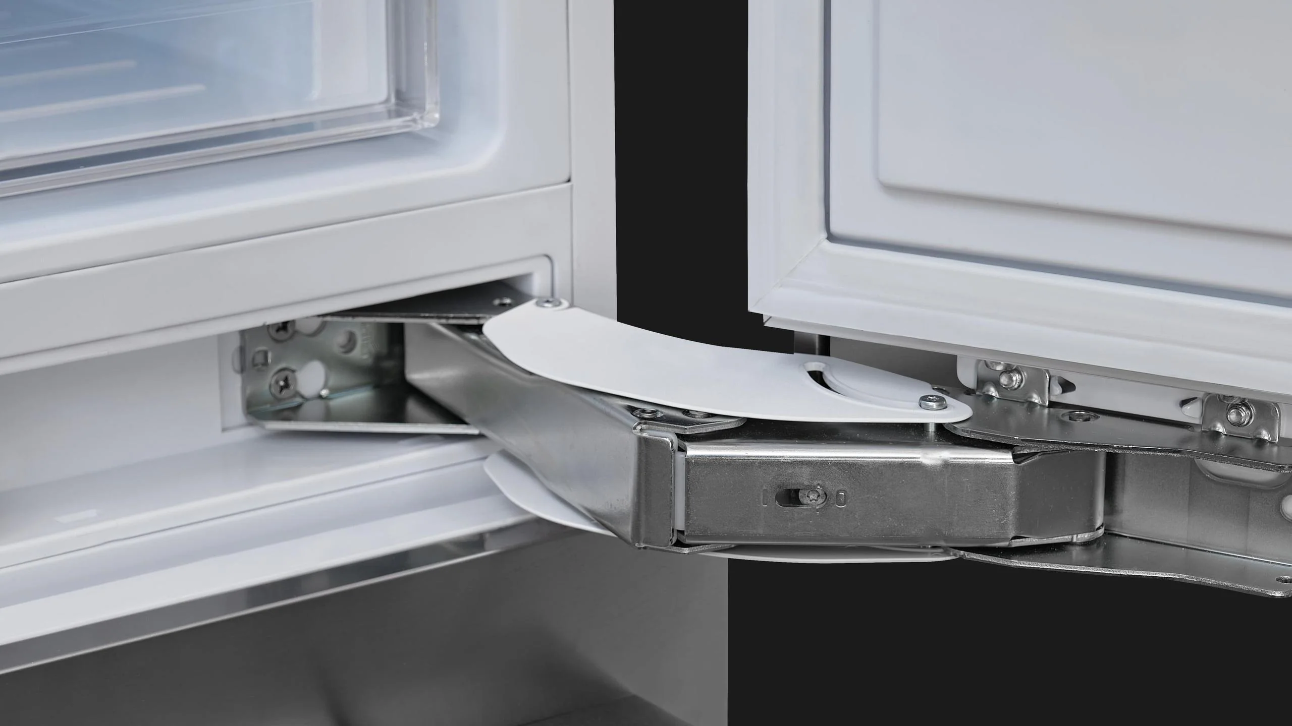 30" OVERLAY BUILT-IN FRIDGE - Image 11