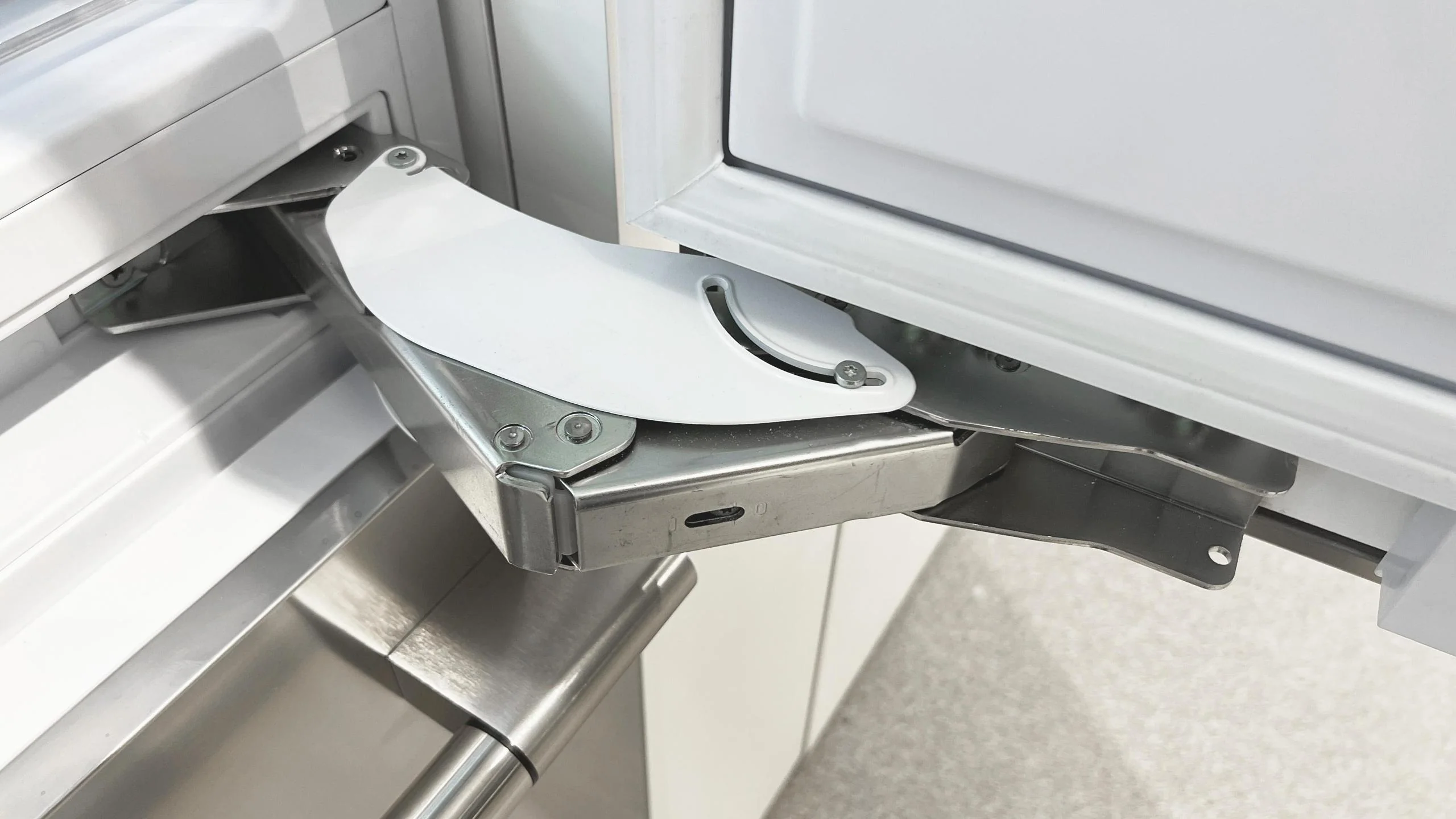 30" OVERLAY BUILT-IN FRIDGE - Image 5