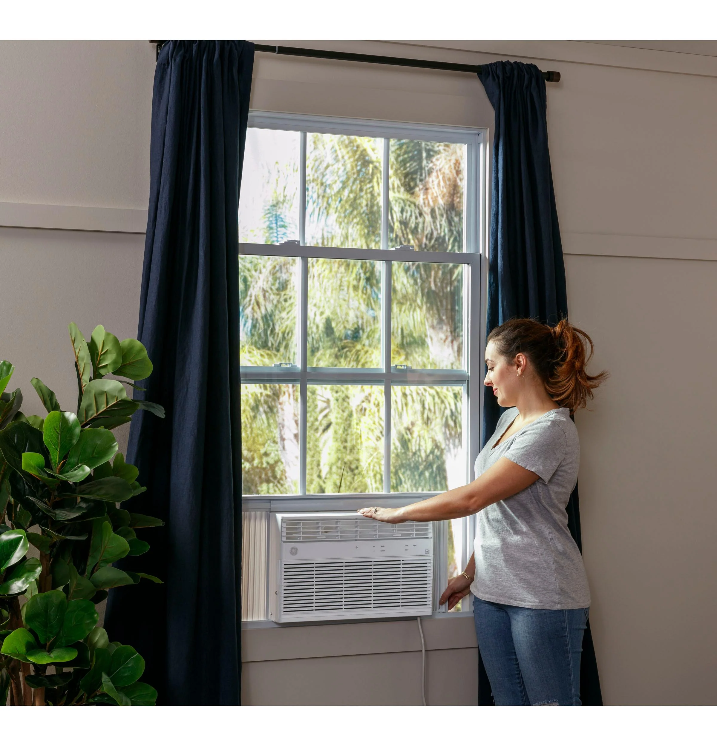 AHE24DZ GE® 23,500 BTU Heat/Cool Electronic Window Air Conditioner for Extra-Large Rooms up to 1,500 sq. ft. - Image 4