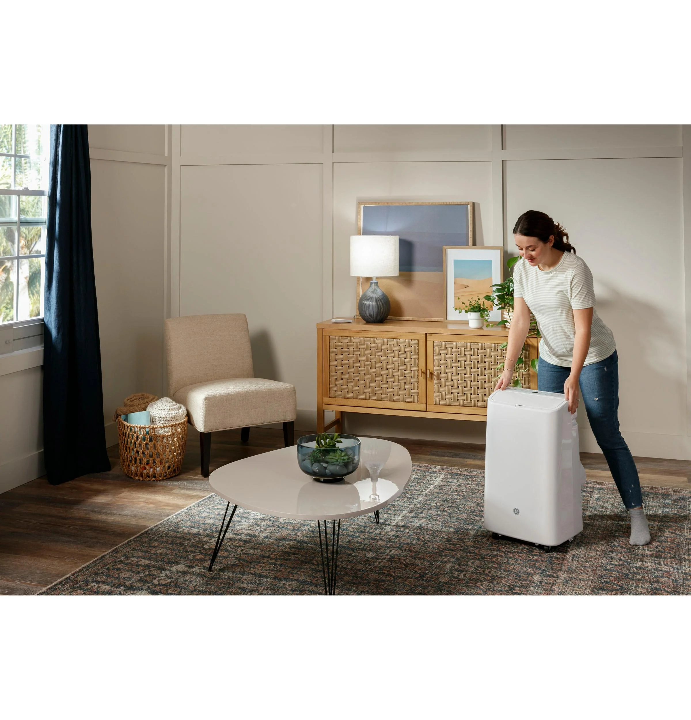 APCA11YBMW GE® 7,800 BTU SACC Portable Air Conditioner for Medium Rooms up to 350 sq ft. (11,000 BTU ASHRAE) - Image 7