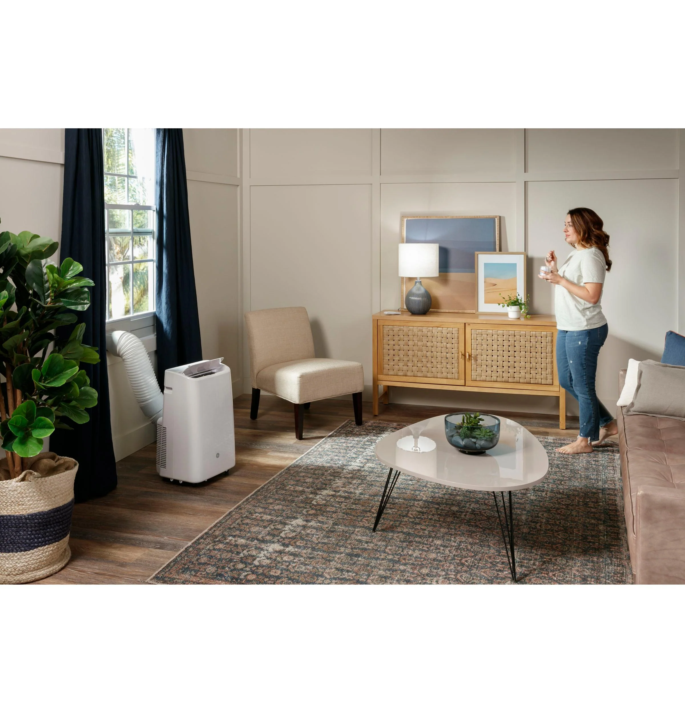APCD08JASW GE® 8,500 BTU Portable Air Conditioner with Dehumifier and Remote, White - Image 7