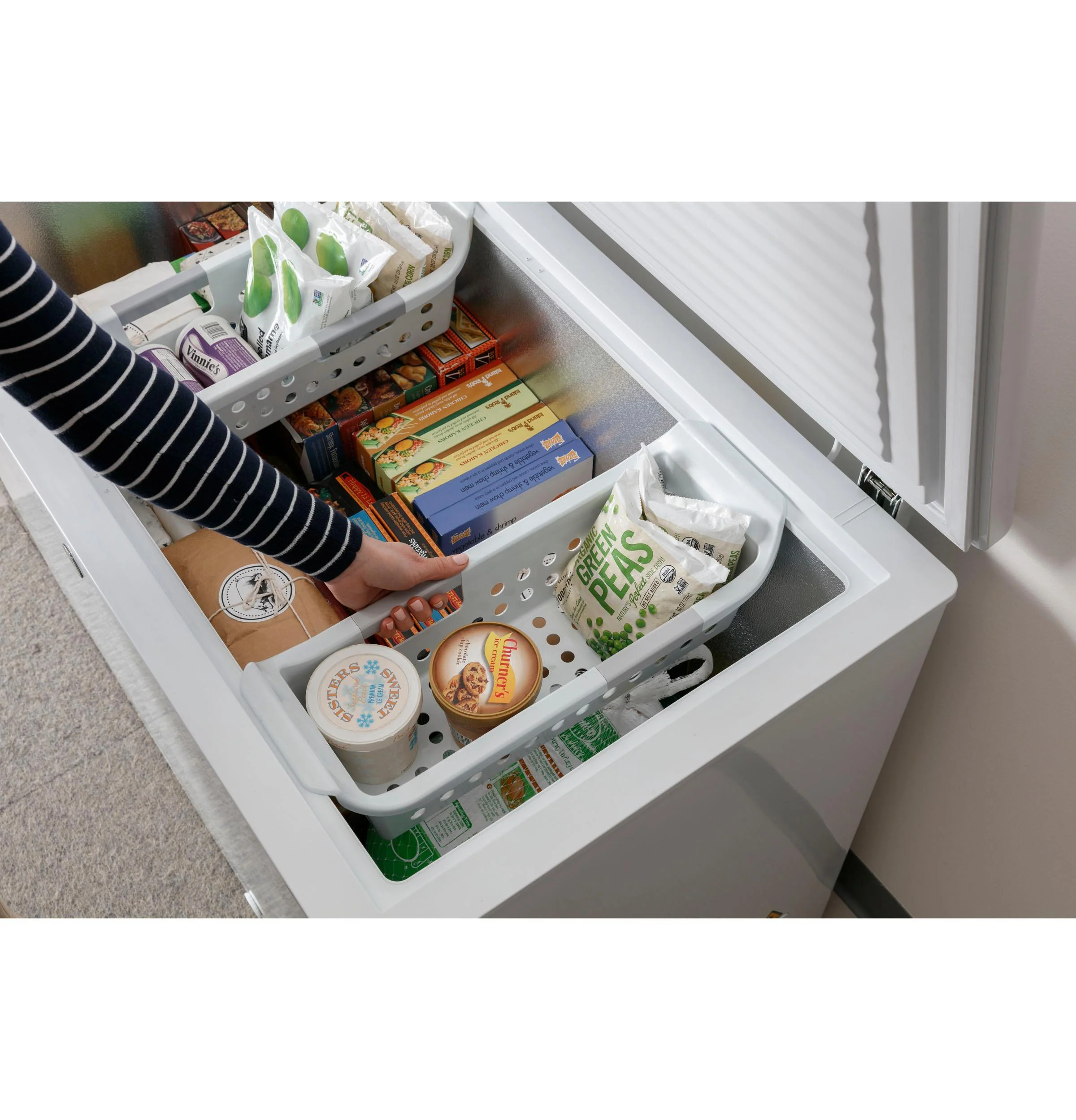 FCM9SRWW GE 8.8 Cu. Ft. Manual Defrost Chest Freezer - Image 14
