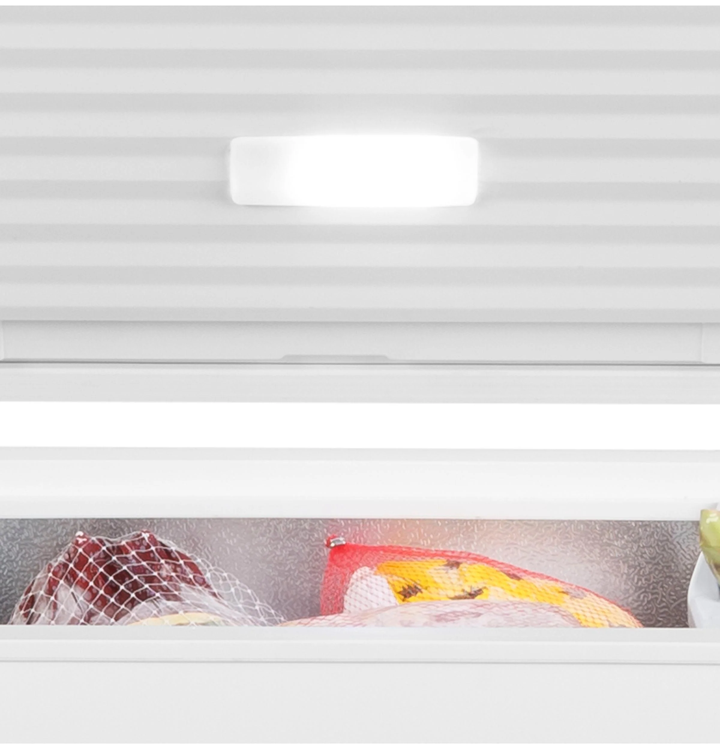 FCM9SRWW GE 8.8 Cu. Ft. Manual Defrost Chest Freezer - Image 9