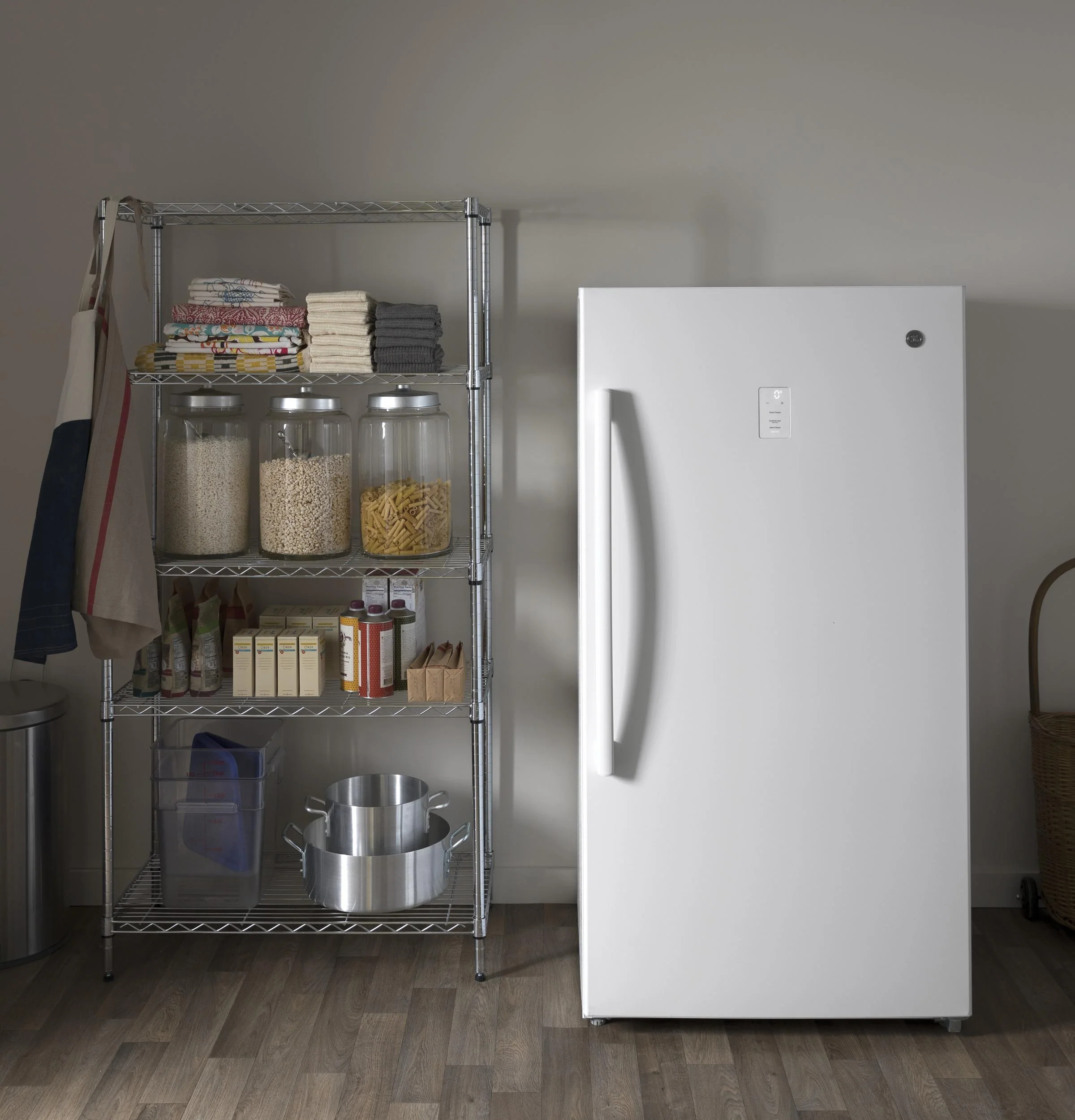 FUF17SMRWW GE® 17.3 Cu. Ft. Frost-Free Garage Ready Upright Freezer - Image 10