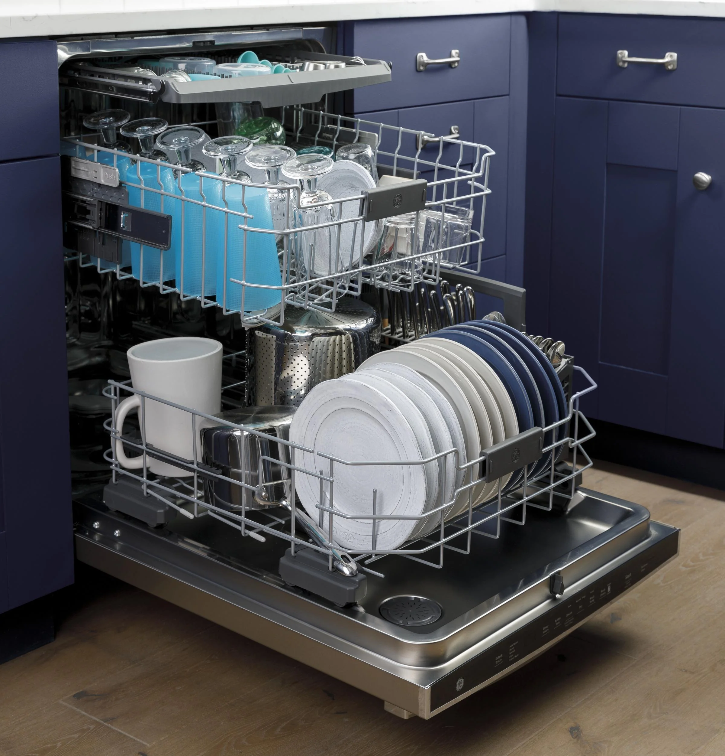 GE® Fingerprint Resistant Top Control with Stainless Steel Interior Dishwasher with Sanitize Cycle & Dry Boost with Fan Assist - Image 35