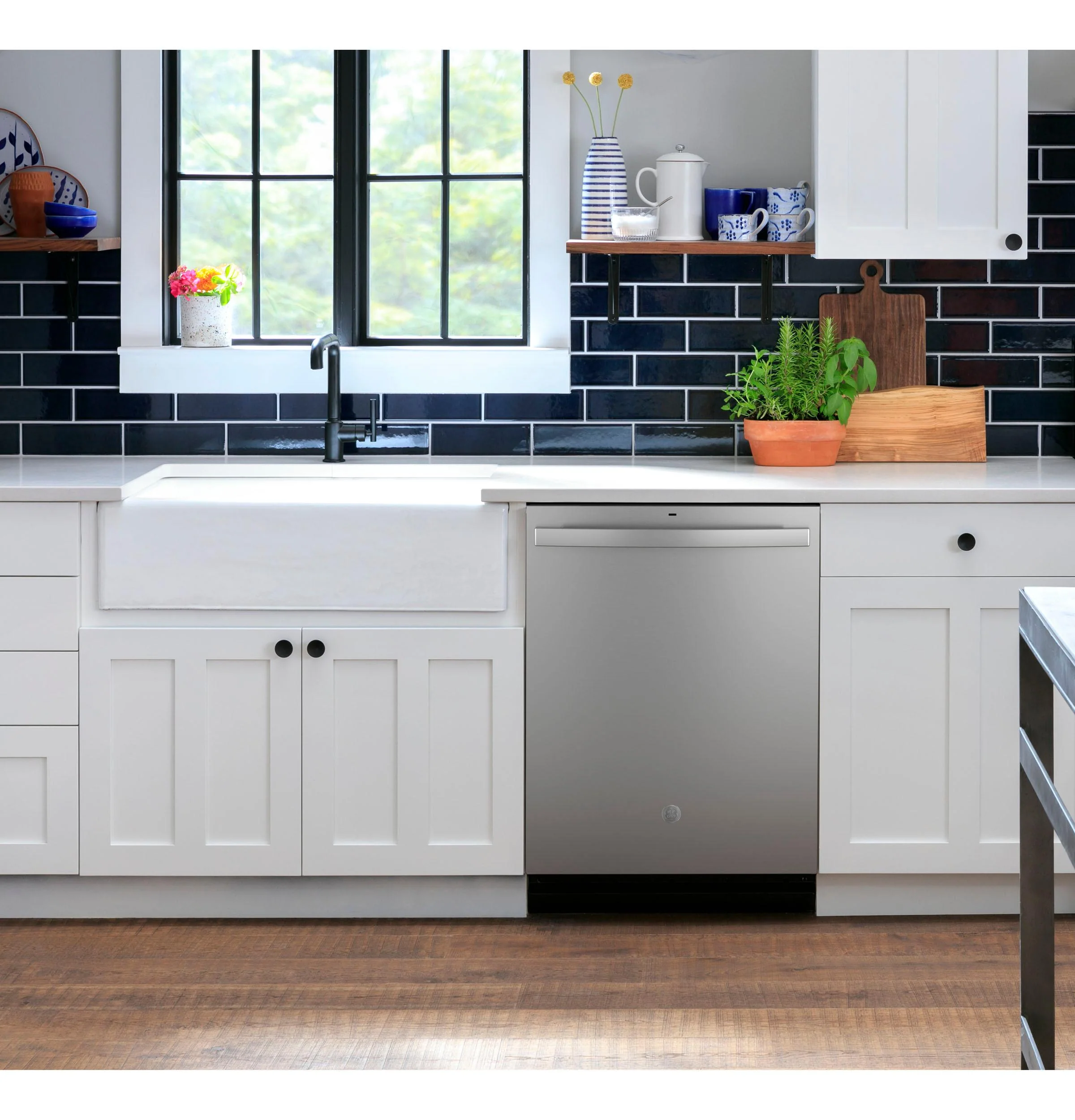 GDT550PYRFS GE ENERGY STAR Top Control with Plastic Interior Dishwasher with Sanitize Cycle & Dry Boost - Image 23