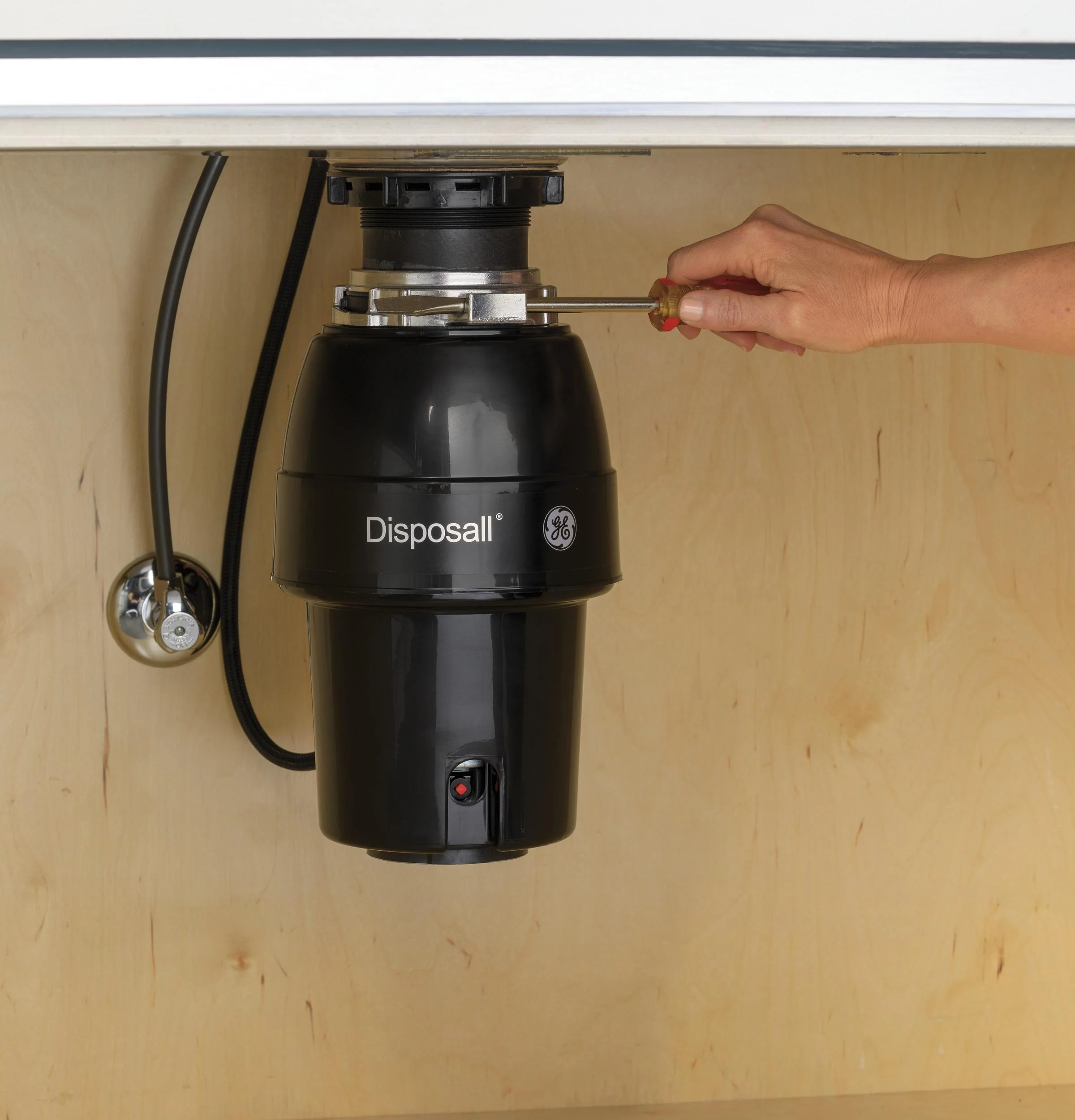 GFC520N GE DISPOSALL® 1/2 HP Continuous Feed Garbage Disposer - Non-Corded - Image 8