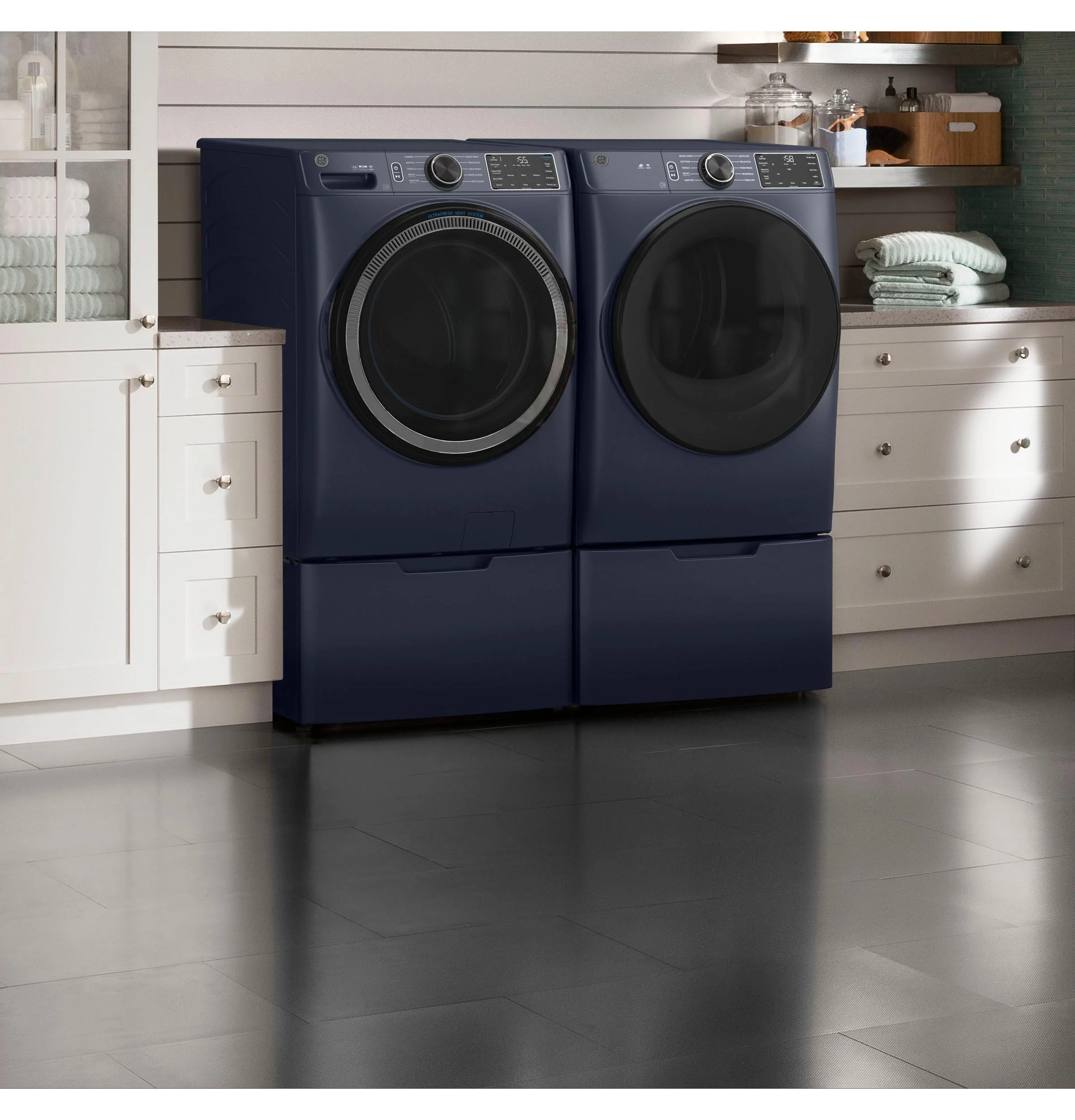 GFD55ESPRRS GE® ENERGY STAR® 7.8 cu. ft. Capacity Smart Front Load Electric Dryer with Sanitize Cycle - Image 13
