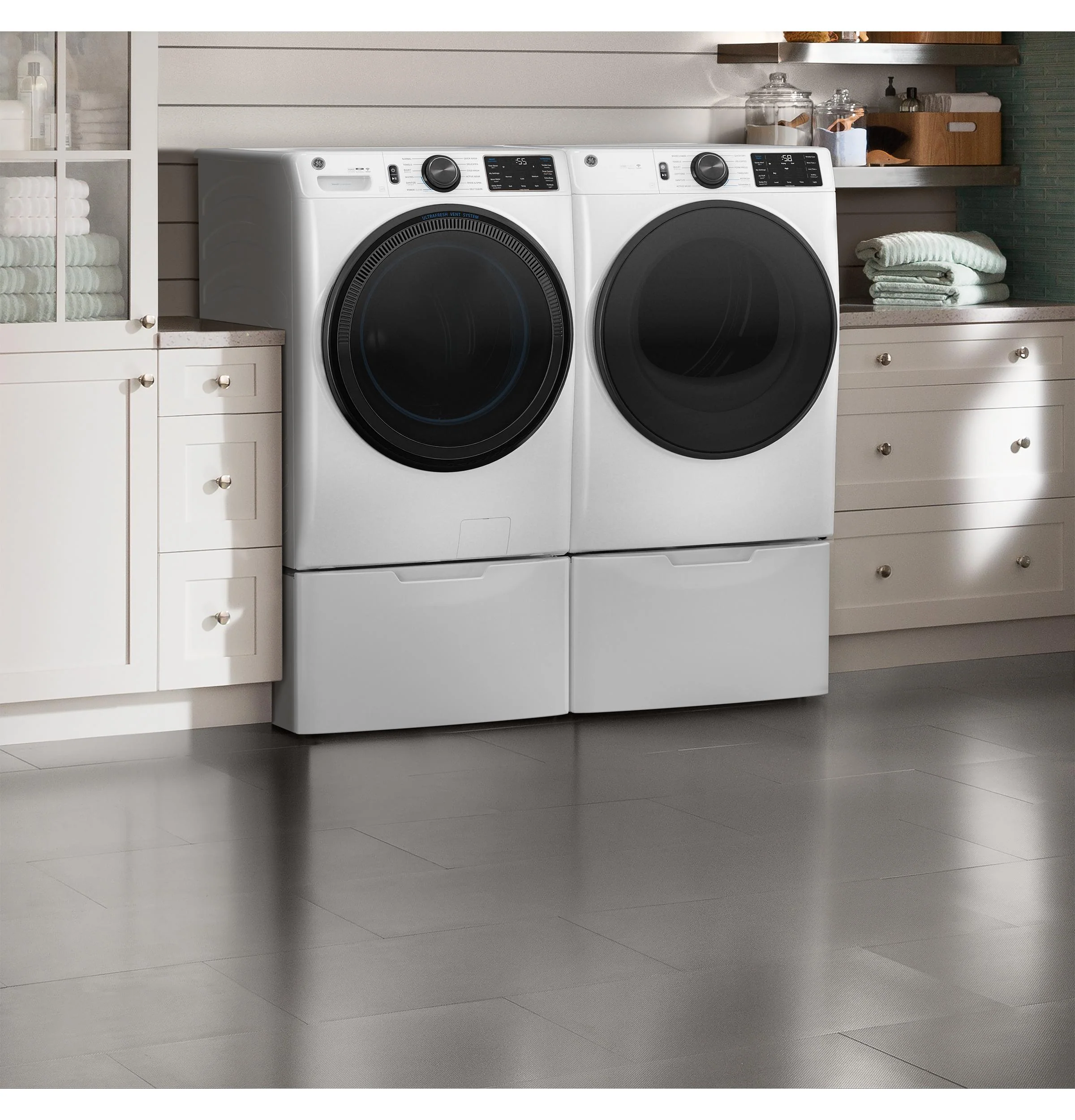 GFD65ESSVWW GE® ENERGY STAR® 7.8 cu. ft. Capacity Smart Front Load Electric Dryer with Steam and Sanitize Cycle - Image 11