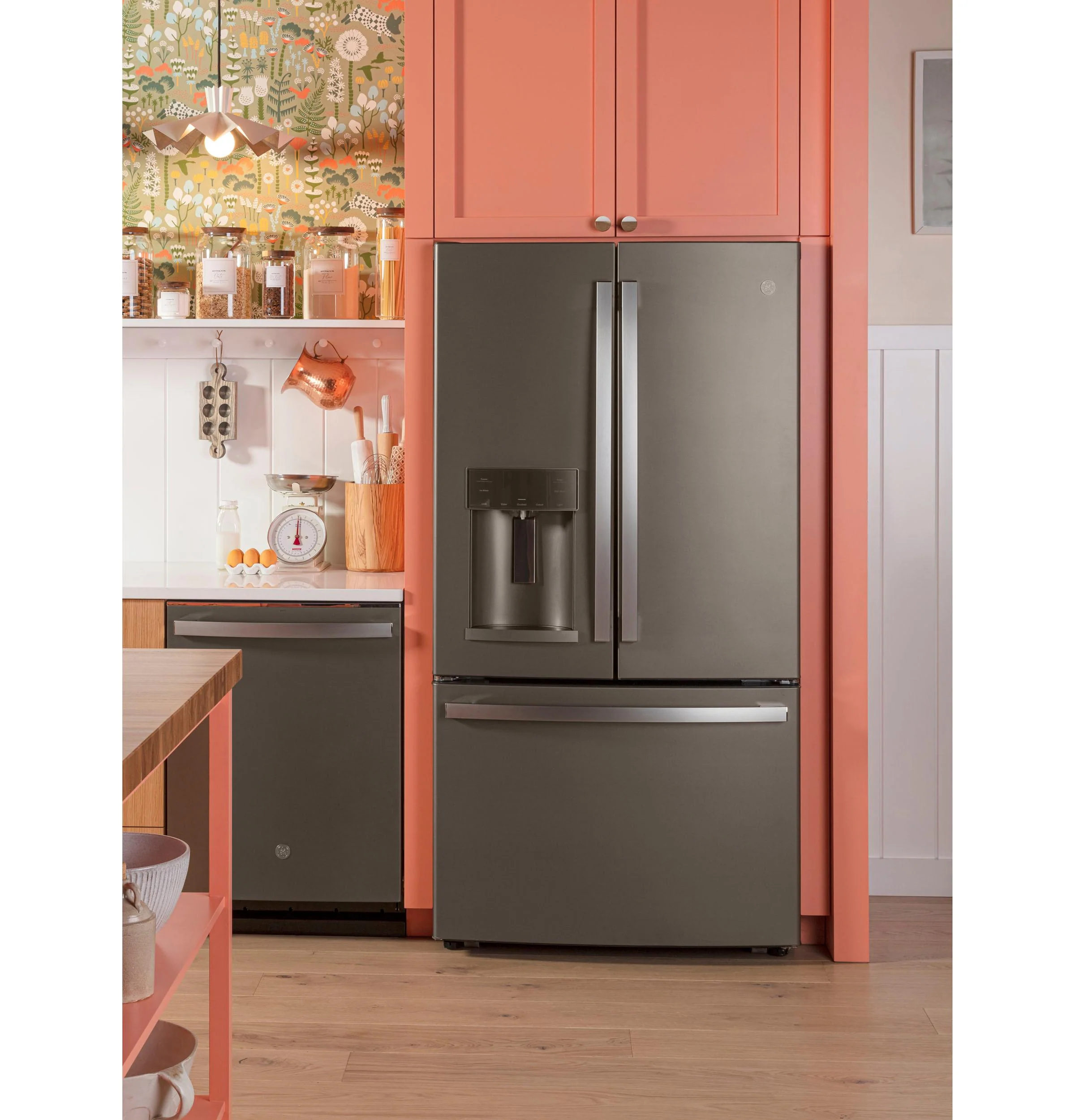 GFE28GMKES GE® ENERGY STAR® 27.7 Cu. Ft. French-Door Refrigerator - Image 38