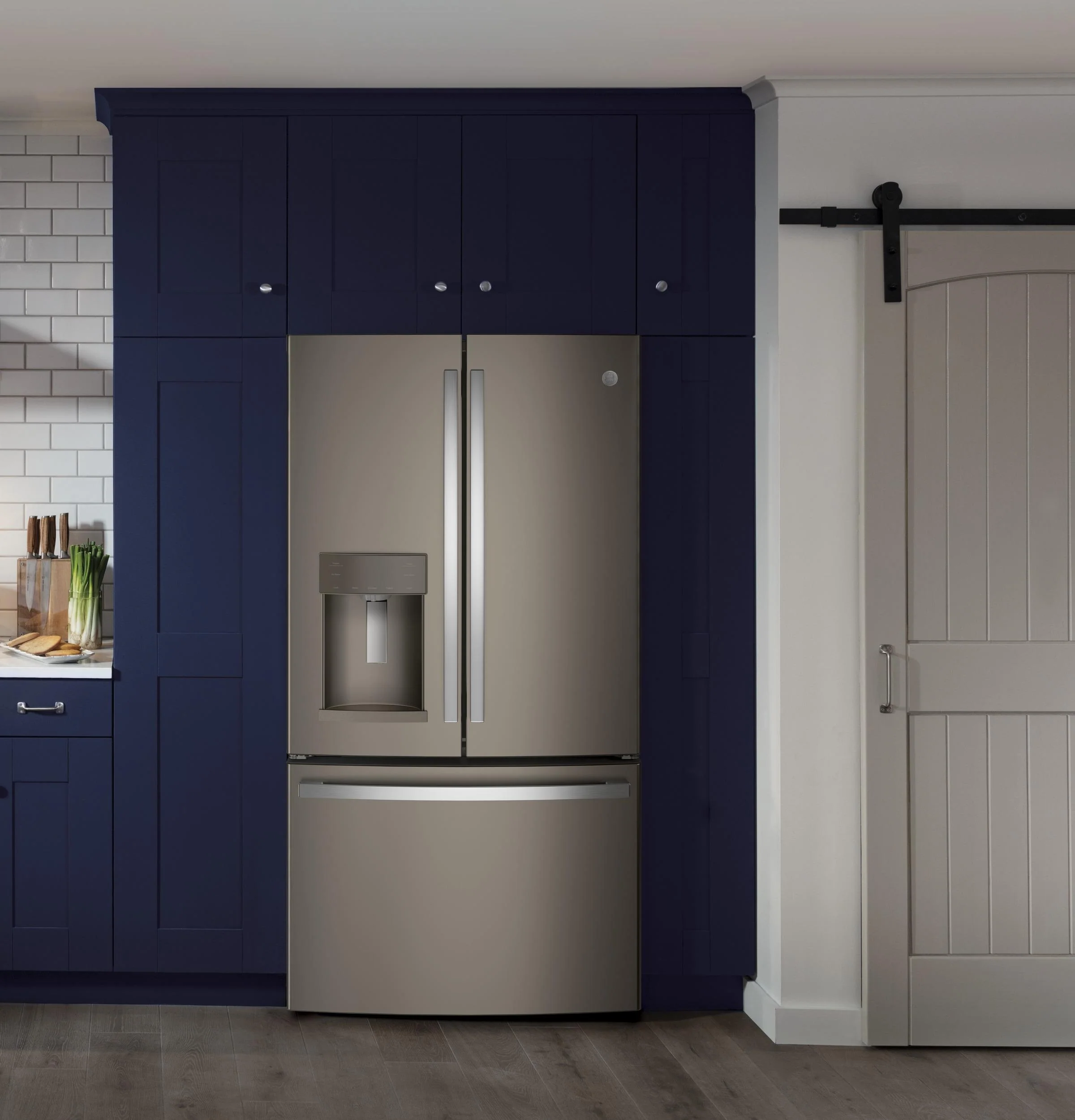 GFE28GMKES GE® ENERGY STAR® 27.7 Cu. Ft. French-Door Refrigerator - Image 7