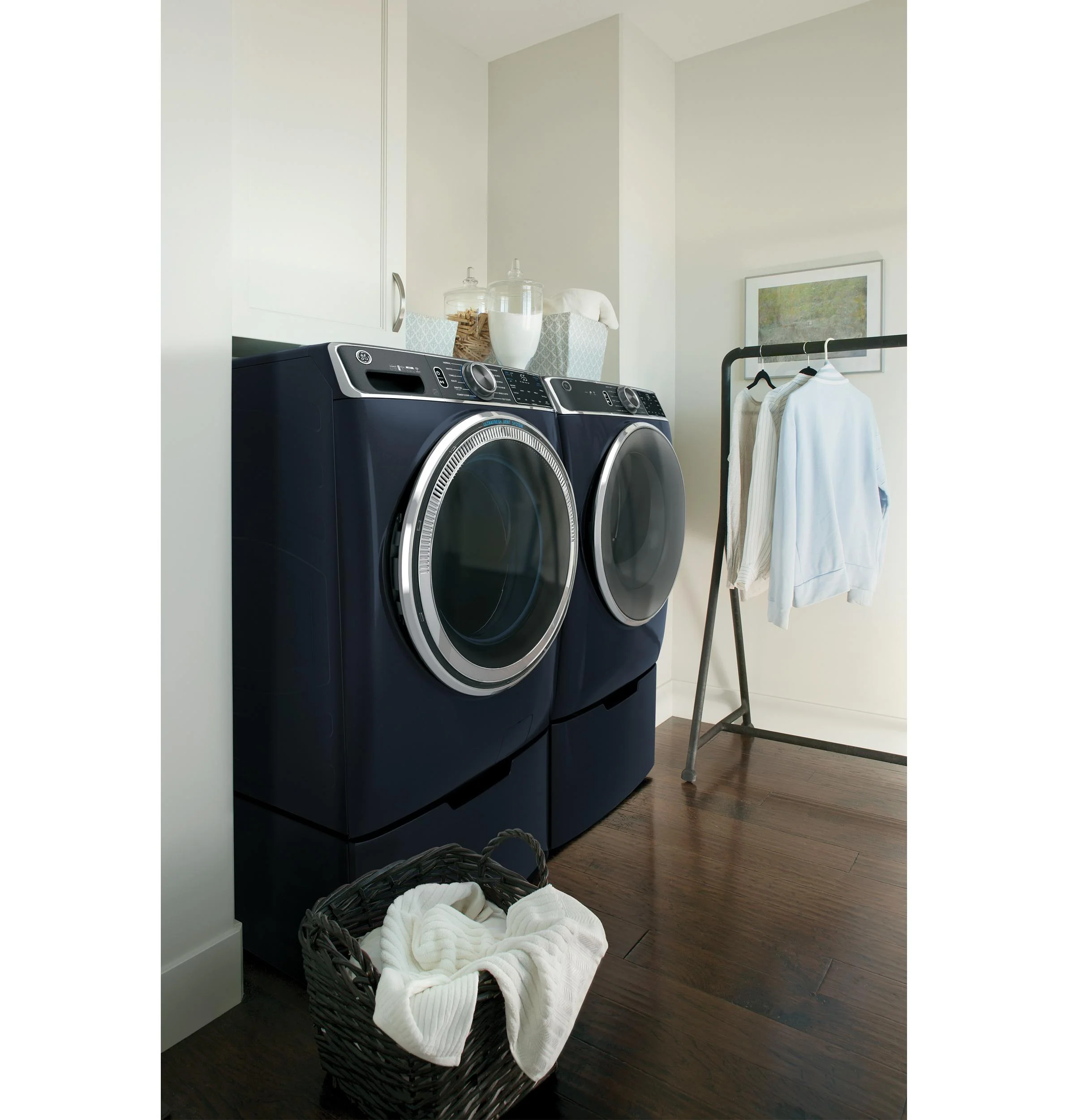 GE® ENERGY STAR® 5.0 cu. ft. Capacity Smart Front Load Steam Washer with SmartDispense™ UltraFresh Vent System with OdorBlock™ and Sanitize   Allergen - Image 12