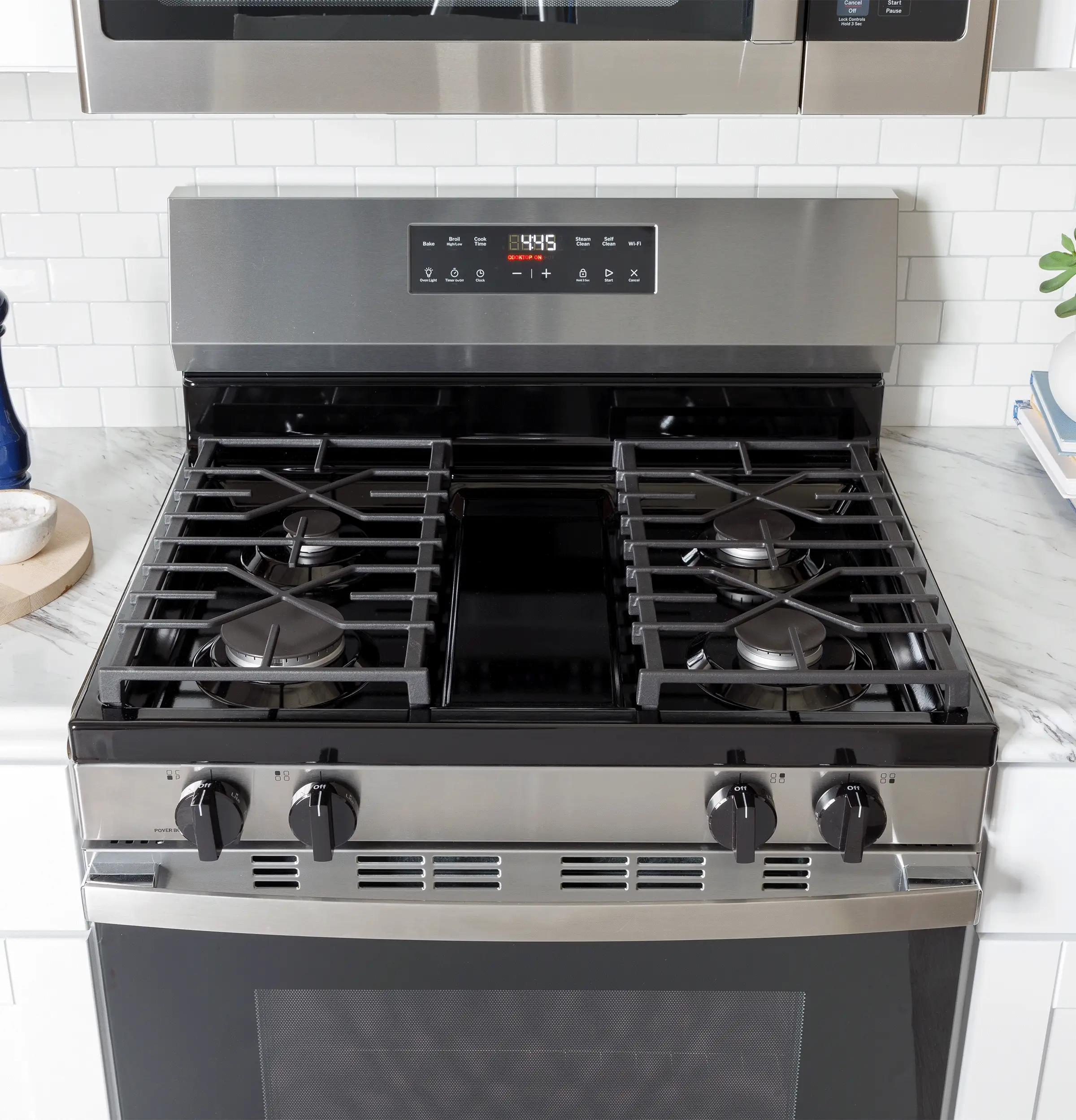 GGF400PVSS GE® 30" Free-Standing Gas Range - Image 14