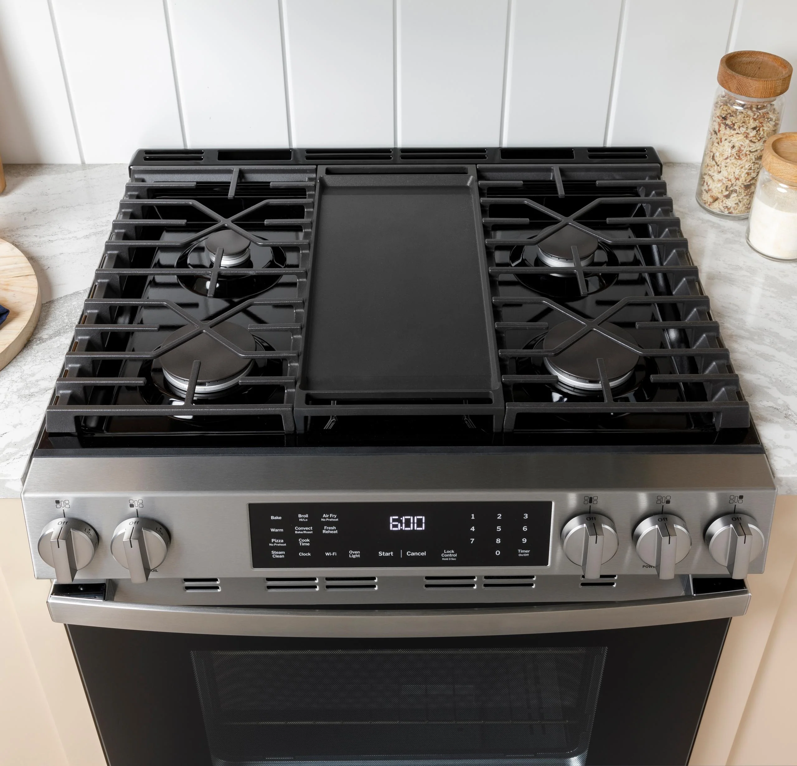 GGF500PVWW GE® 30" Free-Standing Gas Range with Crisp Mode - Image 14
