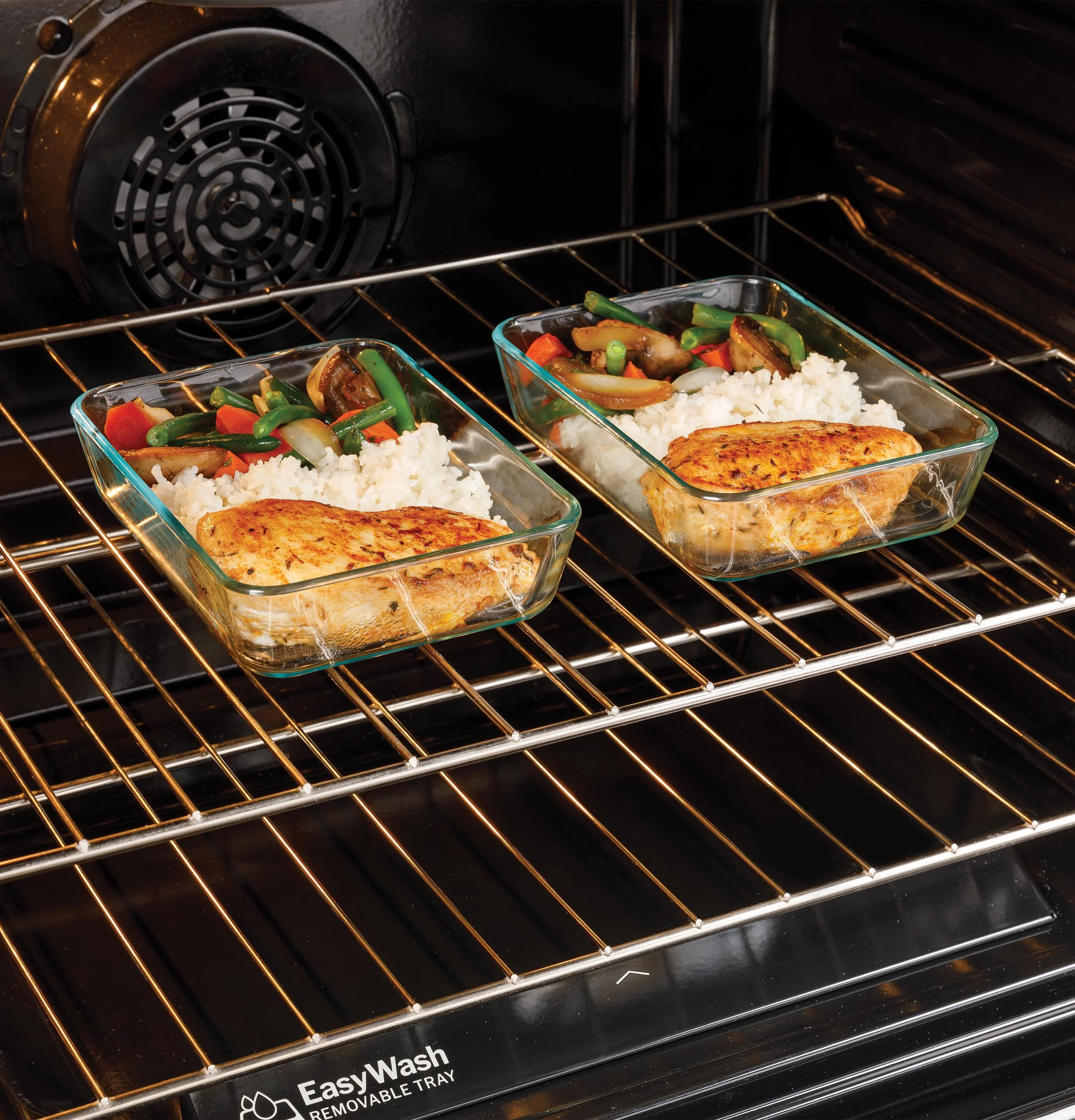 GGS600AVWW GE® 30" Slide-In Front-Control Convection Gas Range with No Preheat Air Fry and EasyWash™ Oven Tray - Image 15