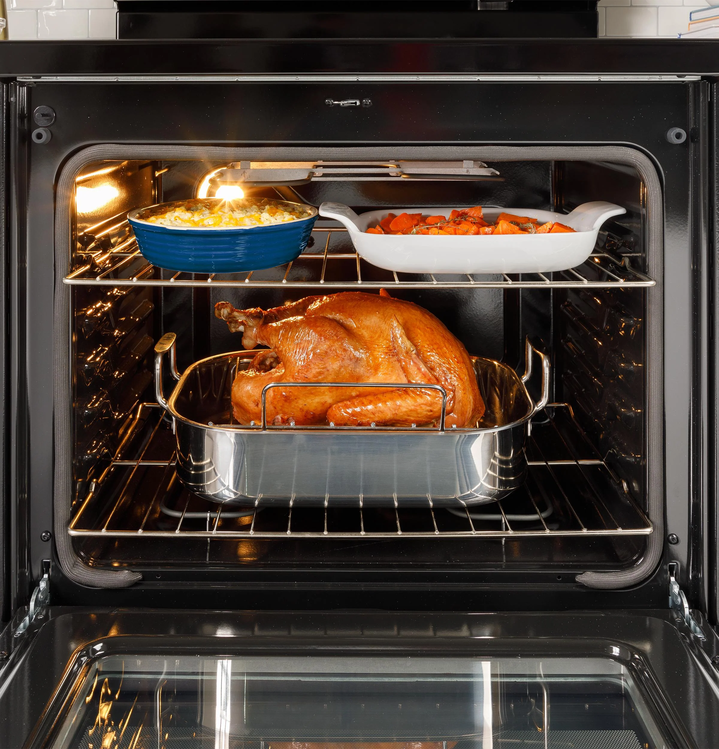 GRF500PVBB GE® ENERGY STAR® 30" Free-Standing Electric Range with Crisp Mode - Image 15