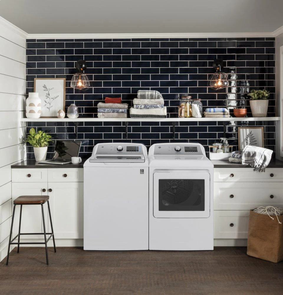 GE® 5.0 cu. ft. Capacity Smart Washer with Sanitize w/Oxi and SmartDispense - Image 20