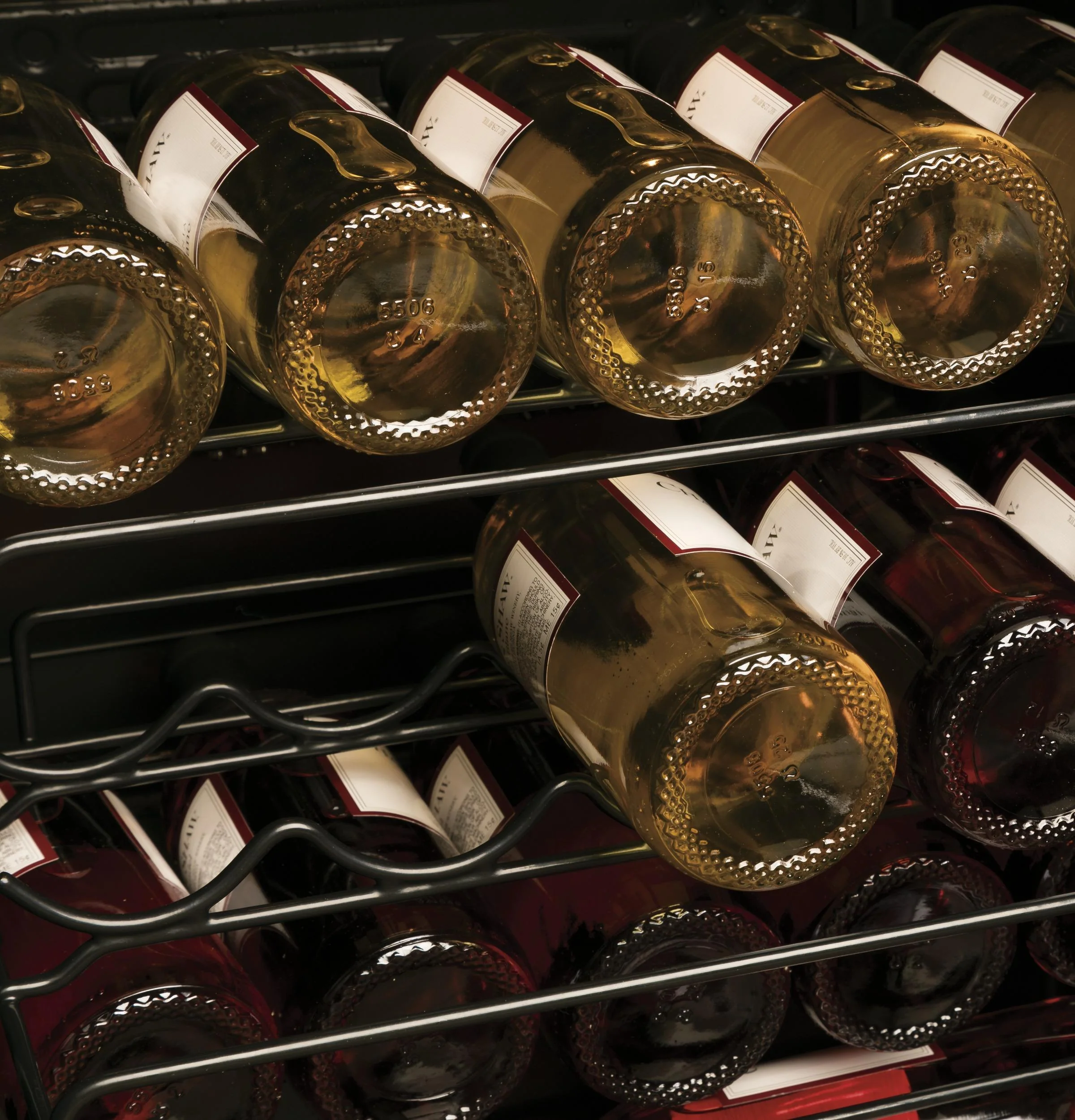 GWS04HAESS GE® Wine Center - Image 14