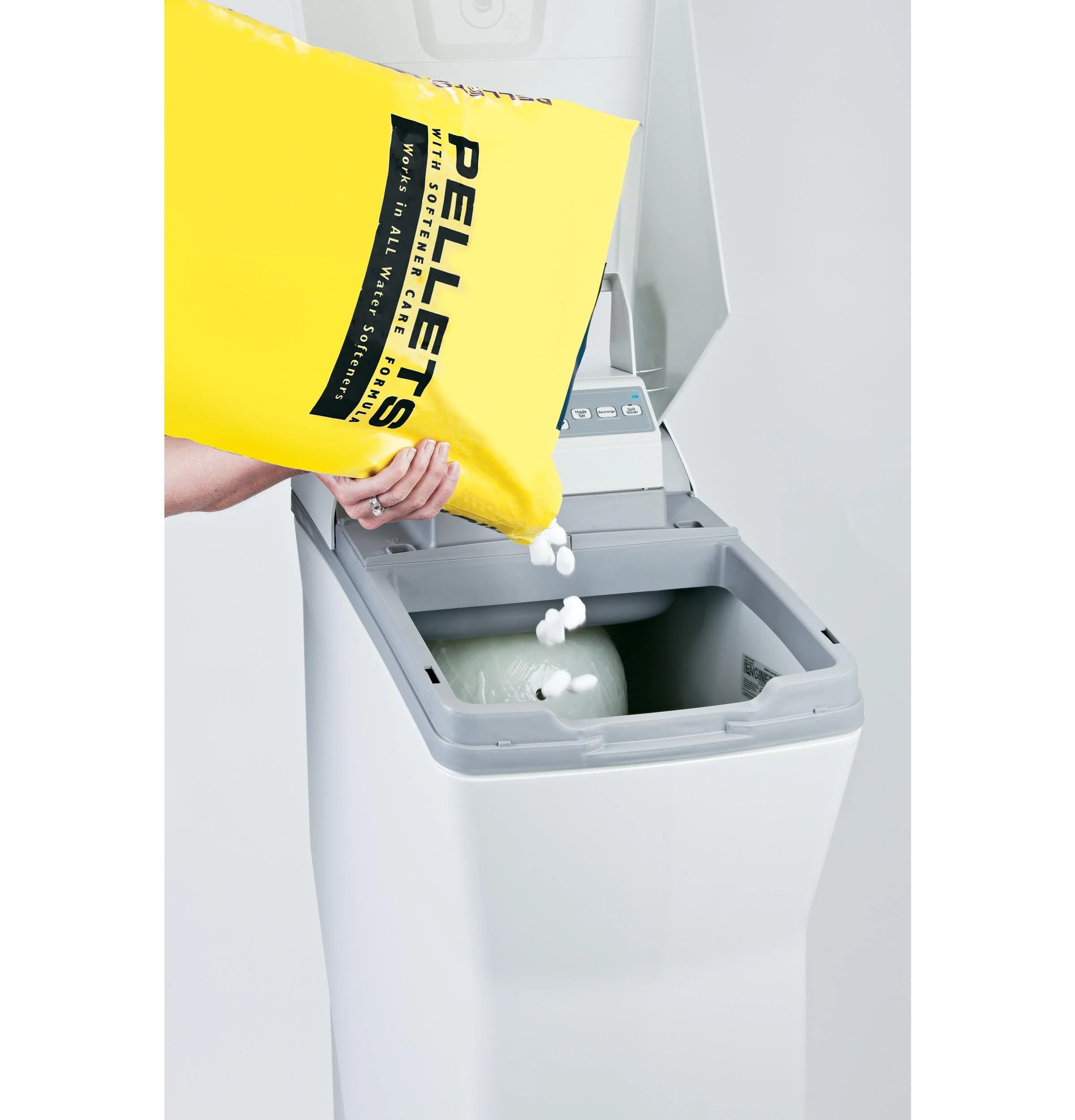 GE® 45,000 Grain Water Softener - Image 3