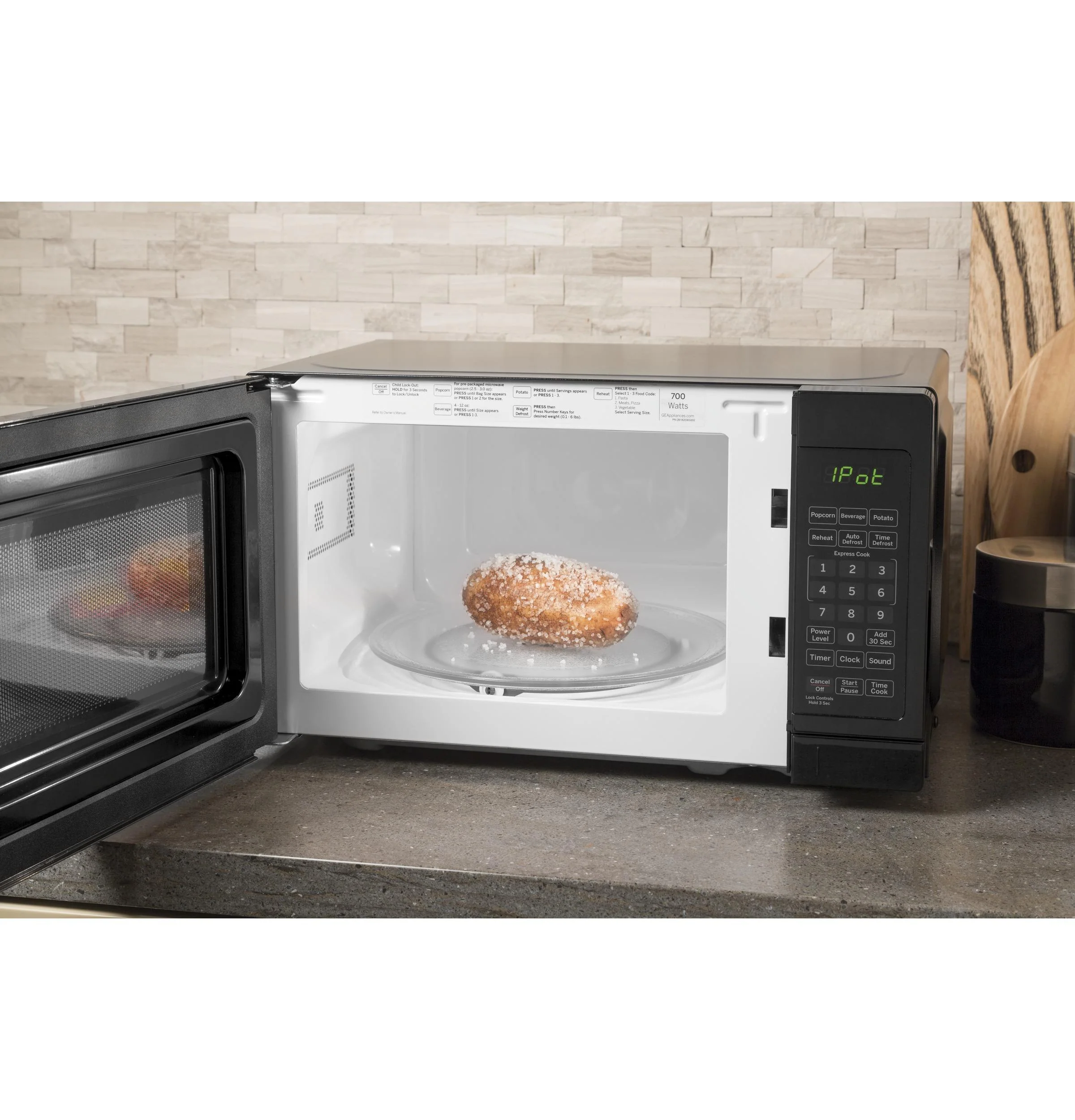 GE® 0.7 Cu. Ft. Capacity Countertop Microwave Oven - Image 4