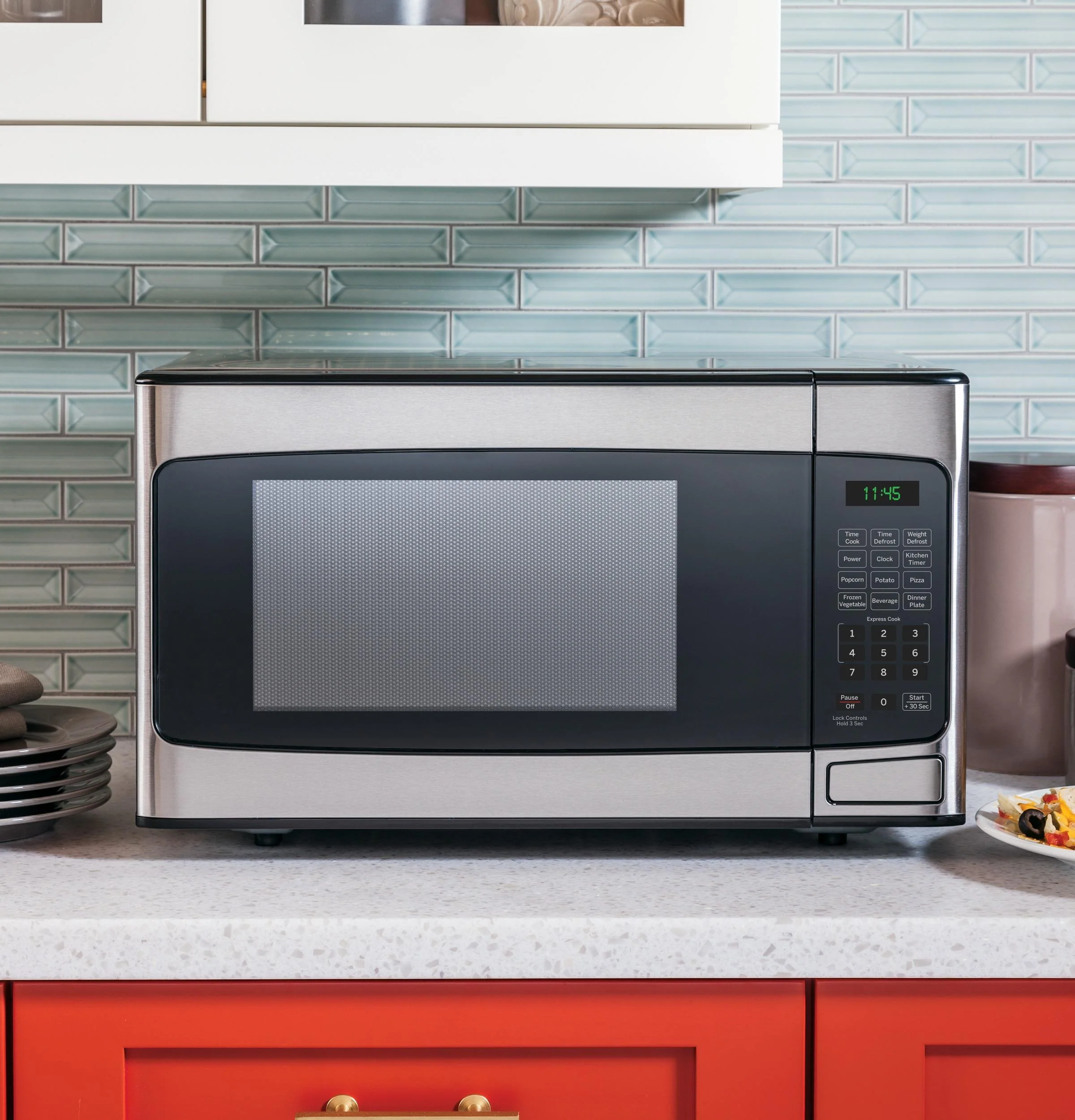 JES1145SHSS GE® 1.1 Cu. Ft. Capacity Countertop Microwave Oven - Image 3