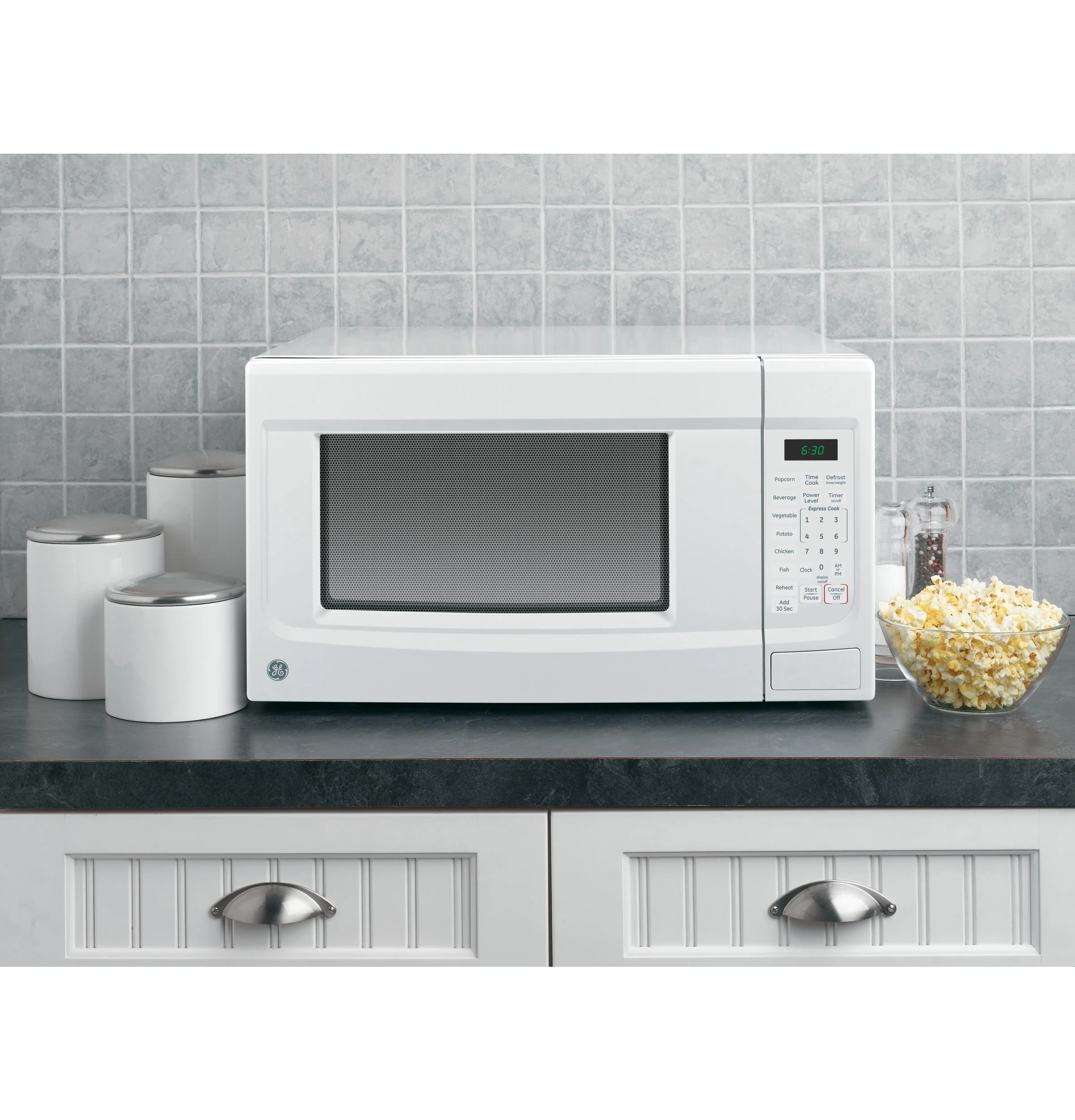 JES1460DSWW GE® 1.4 Cu. Ft. Countertop Microwave Oven - Image 3