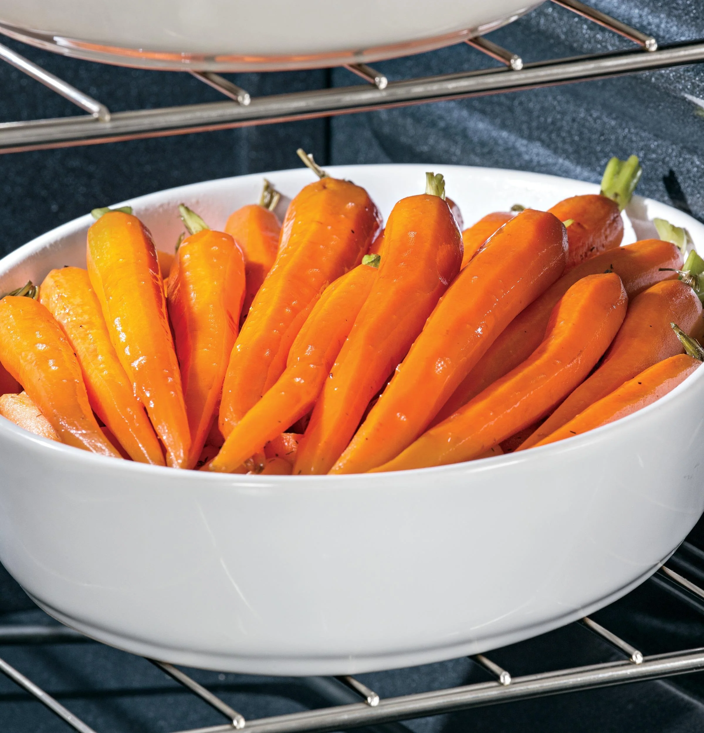 JGBS10DEMWW GE® 30" Free-Standing Front Control Gas Range - Image 9