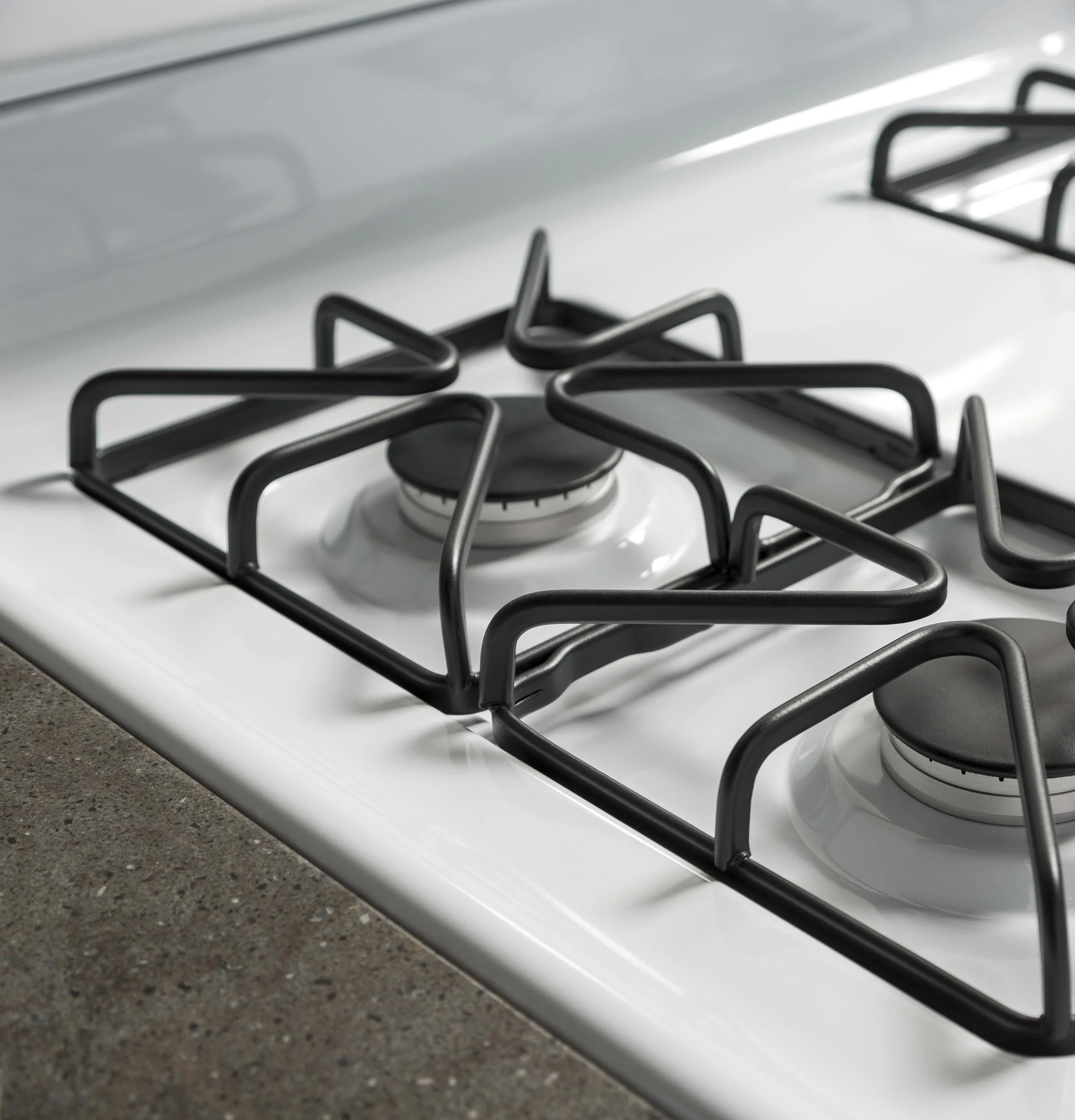 JGBS60DEKWW GE® 30" Free-Standing Gas Range - Image 7