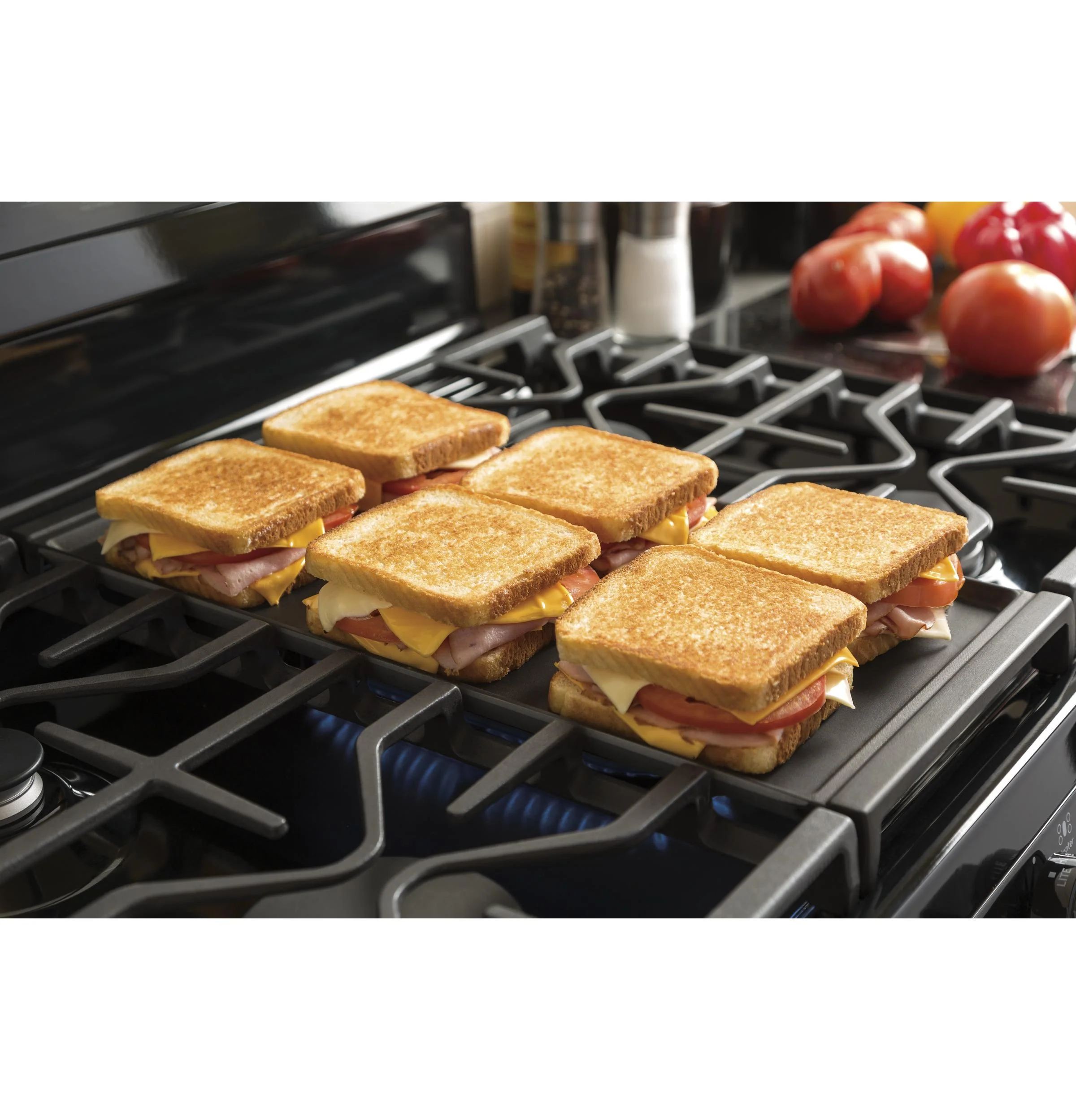 JGBS66DEKBB GE® 30" Free-Standing Gas Range - Image 12