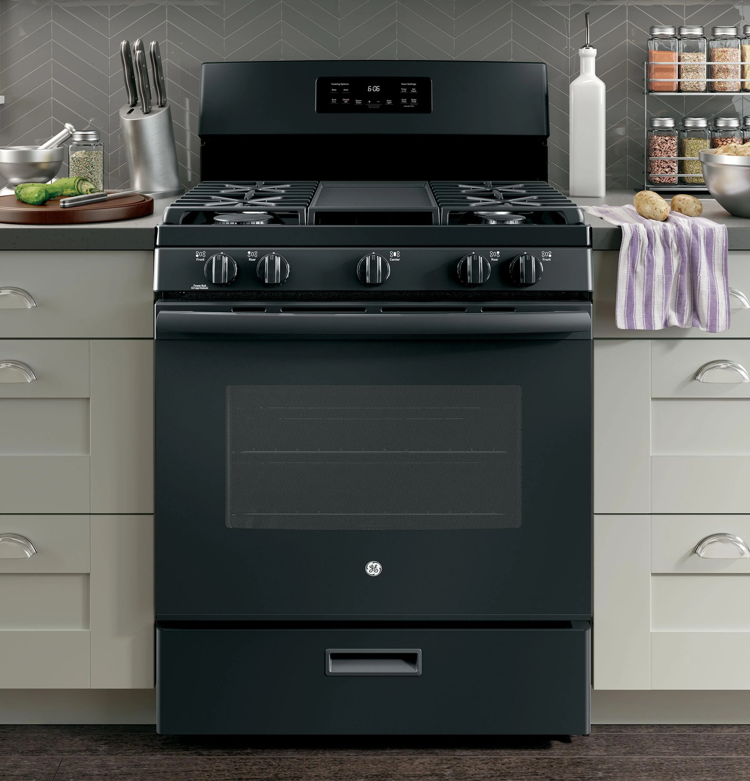 JGBS66DEKBB GE® 30" Free-Standing Gas Range - Image 25