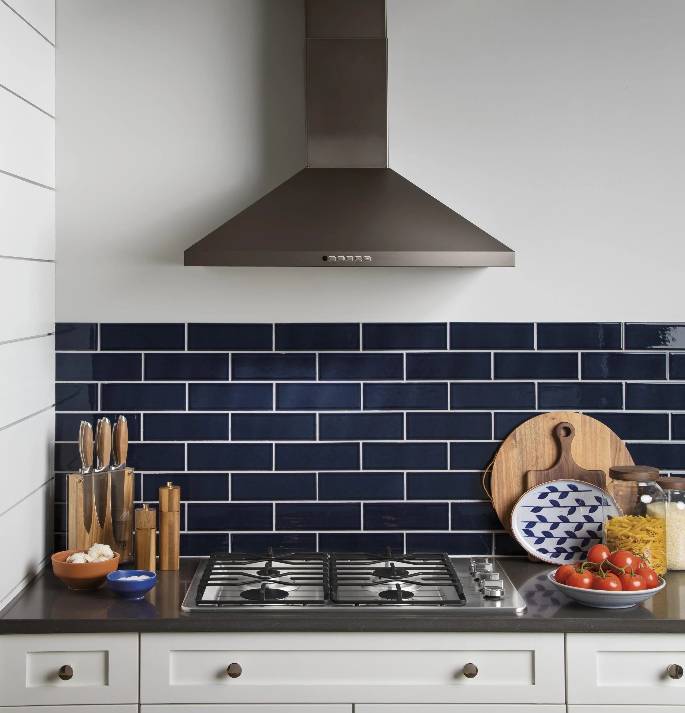 JGP3030SLSS GE® 30" Built-In Gas Cooktop with Dishwasher-Safe Grates - Image 19